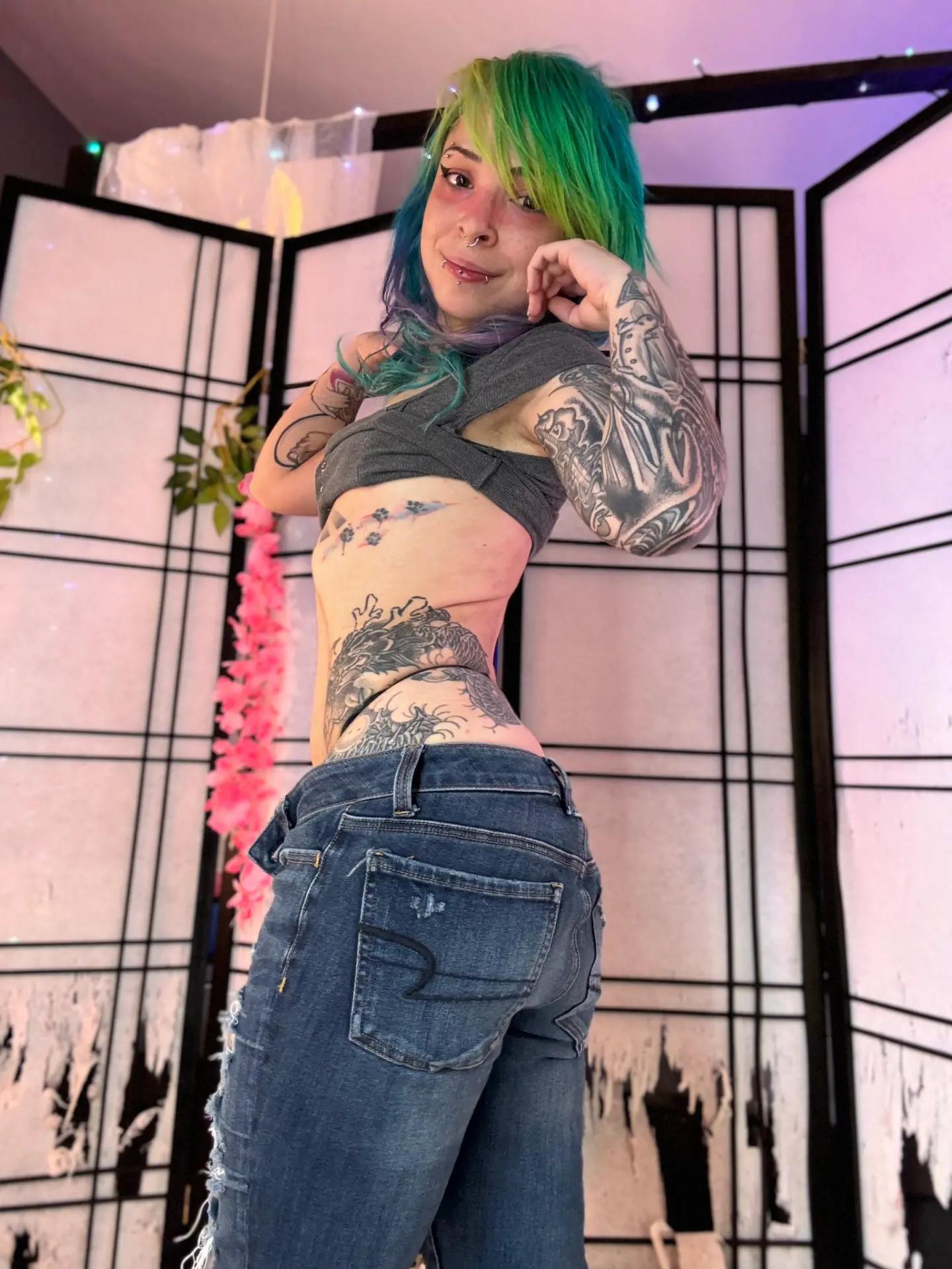 @heylyssten