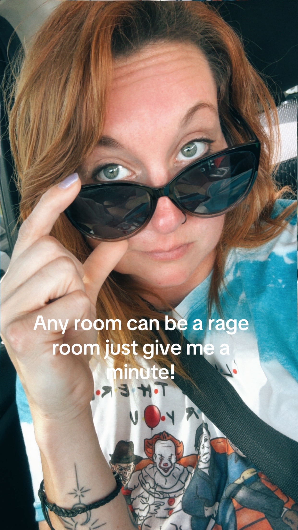 @HR