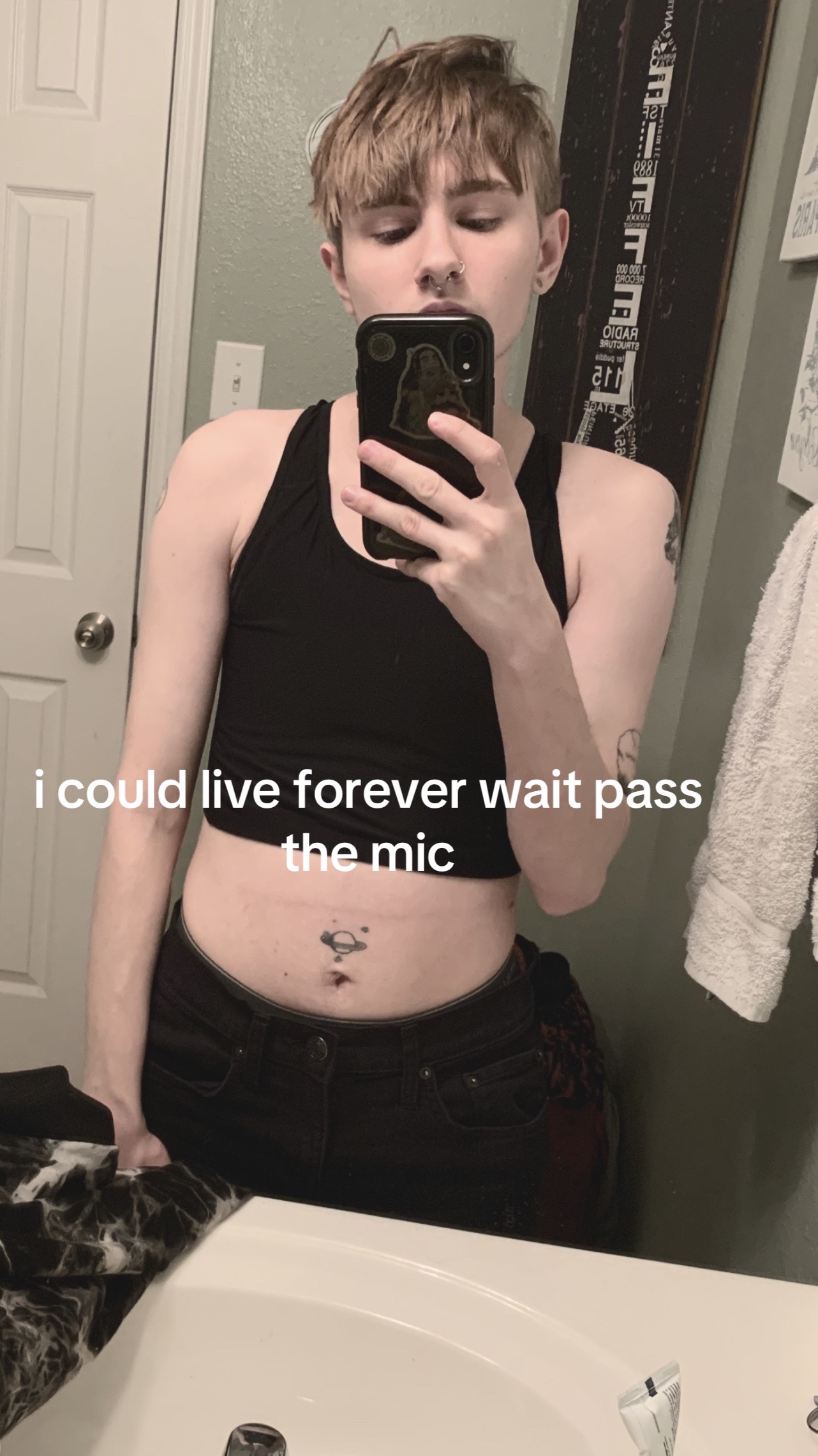 @𝕷