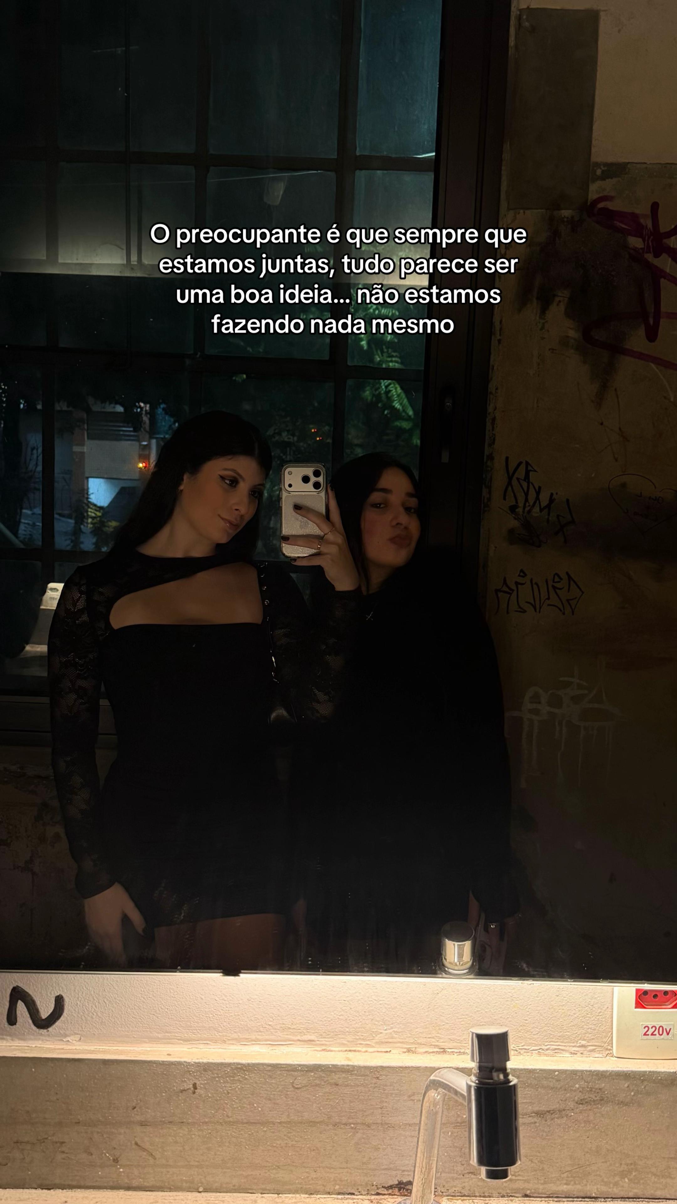 @Ka Almeida