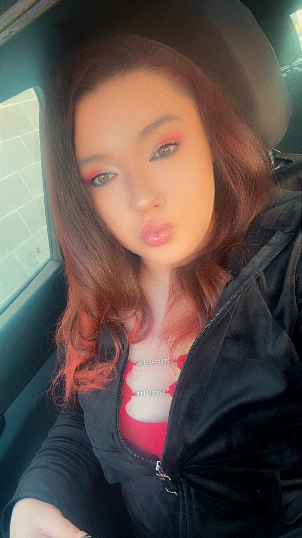 @QueenB28🐺