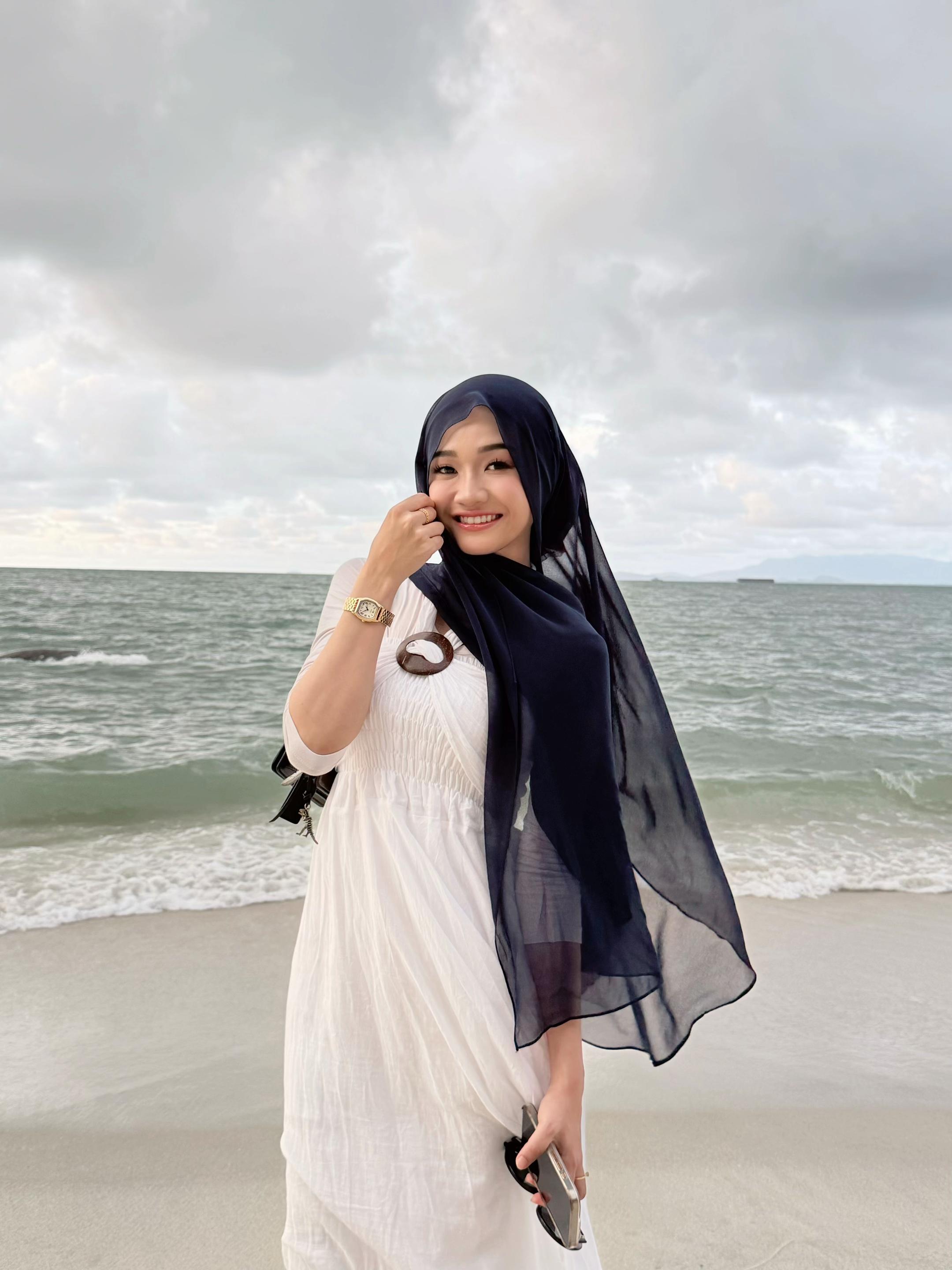 @Syaa Meoow 𝜗𝜚