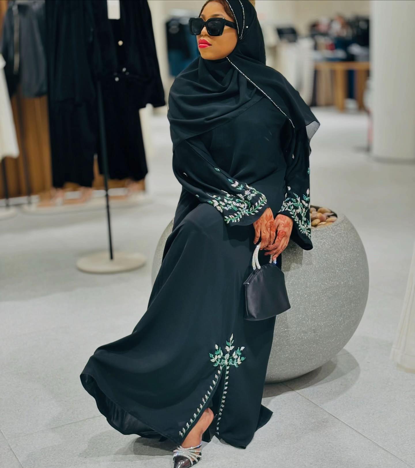 @Anhal Abayas