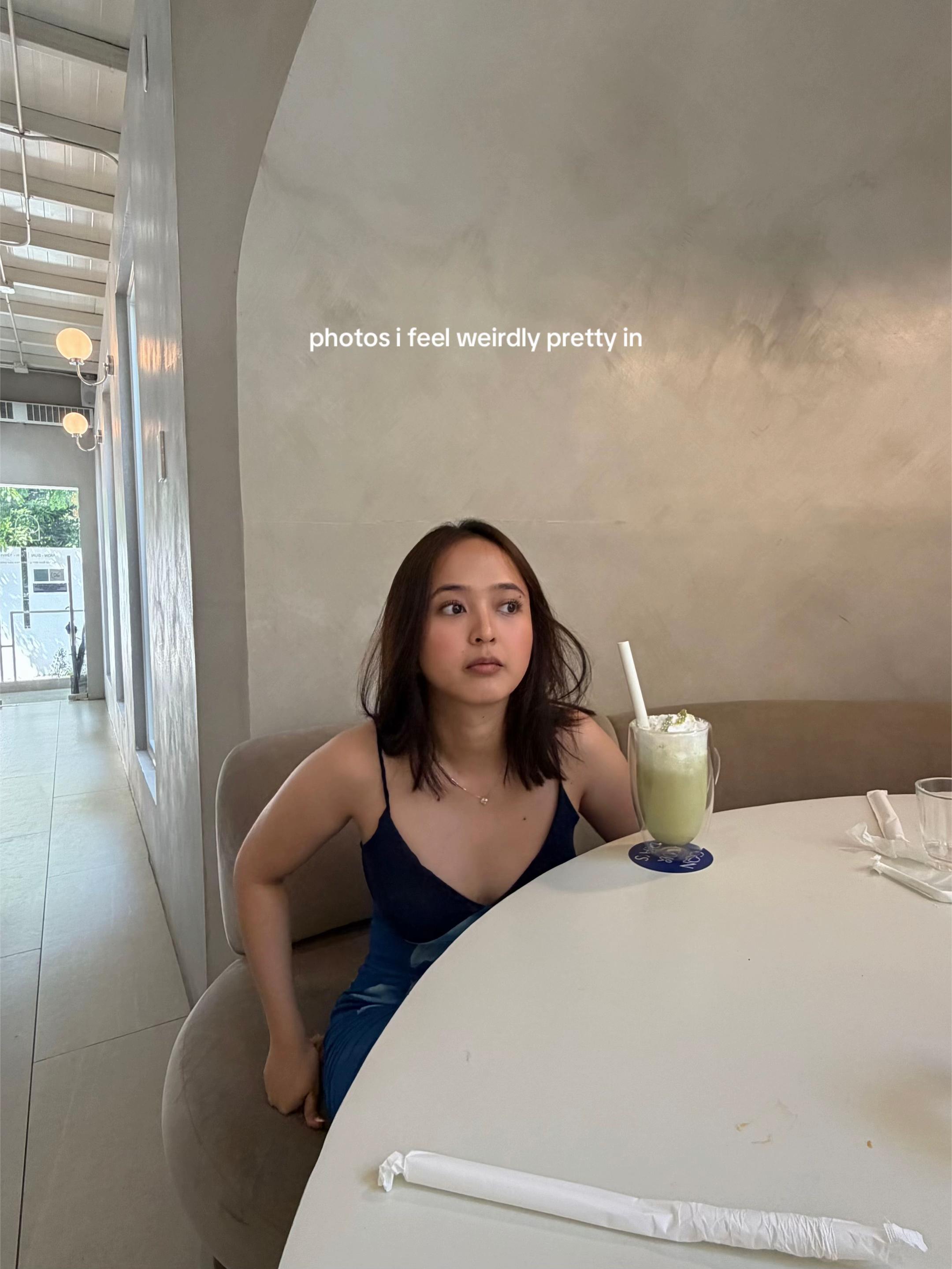 @annamariee
