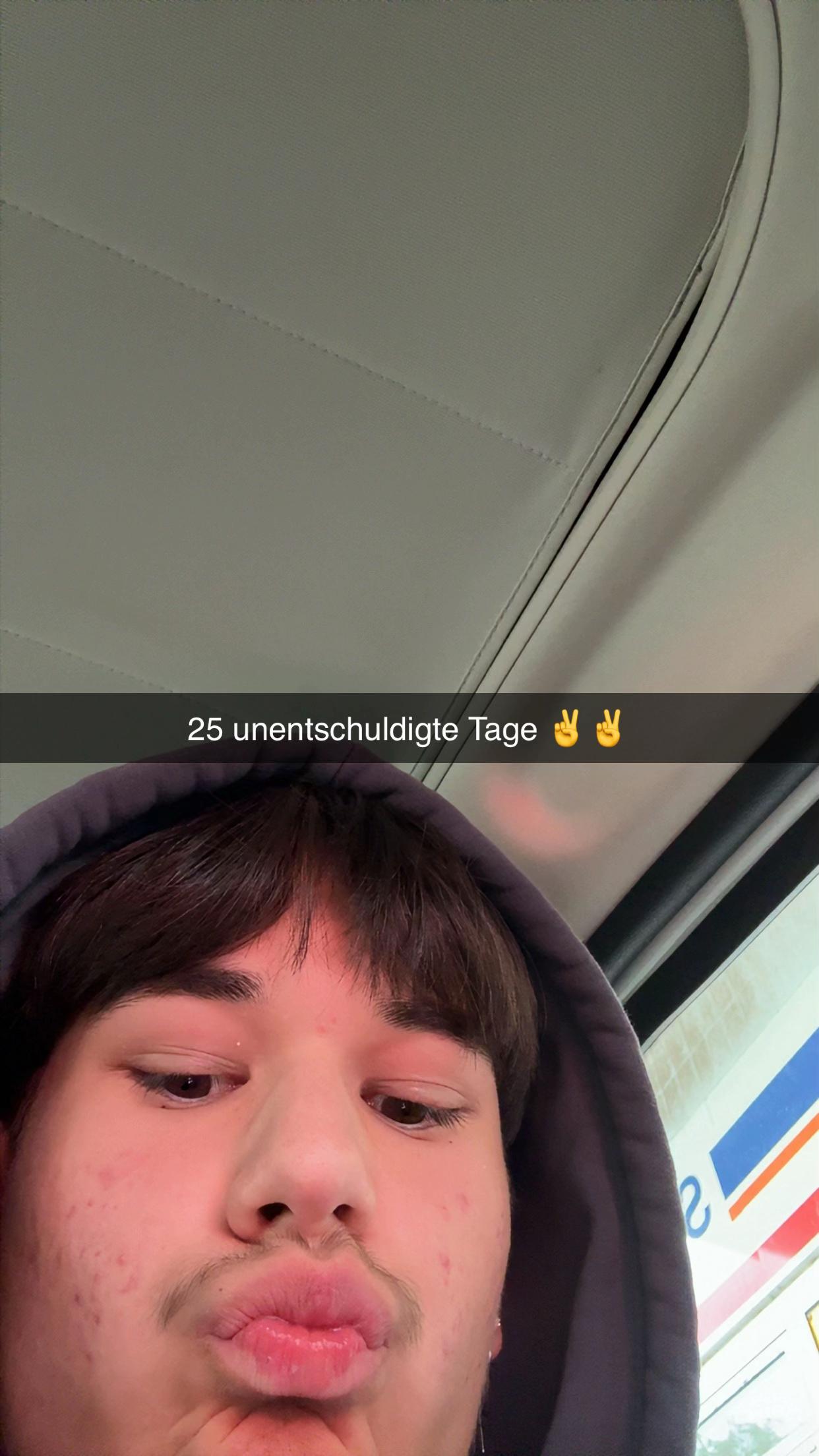 @๐๐๐๐ ๐ช