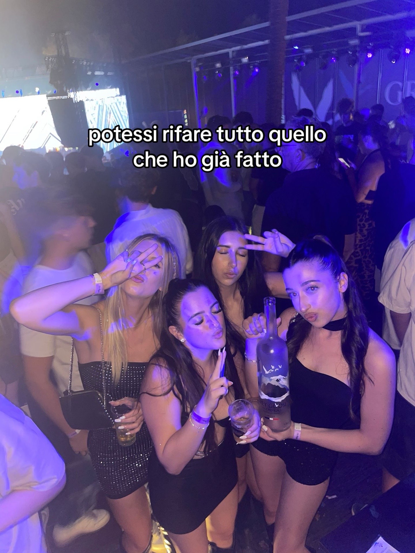@claudia
