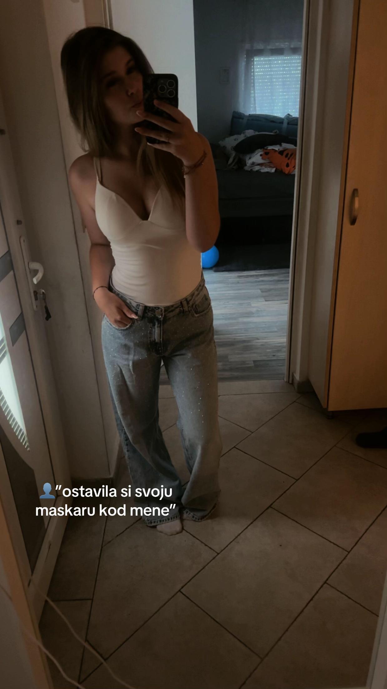 @mia