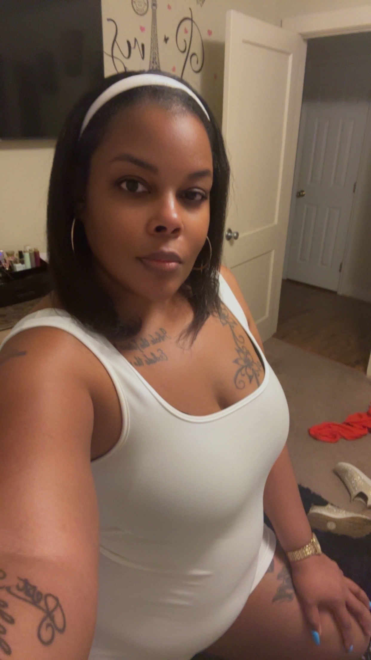 @YaGirlNisha37