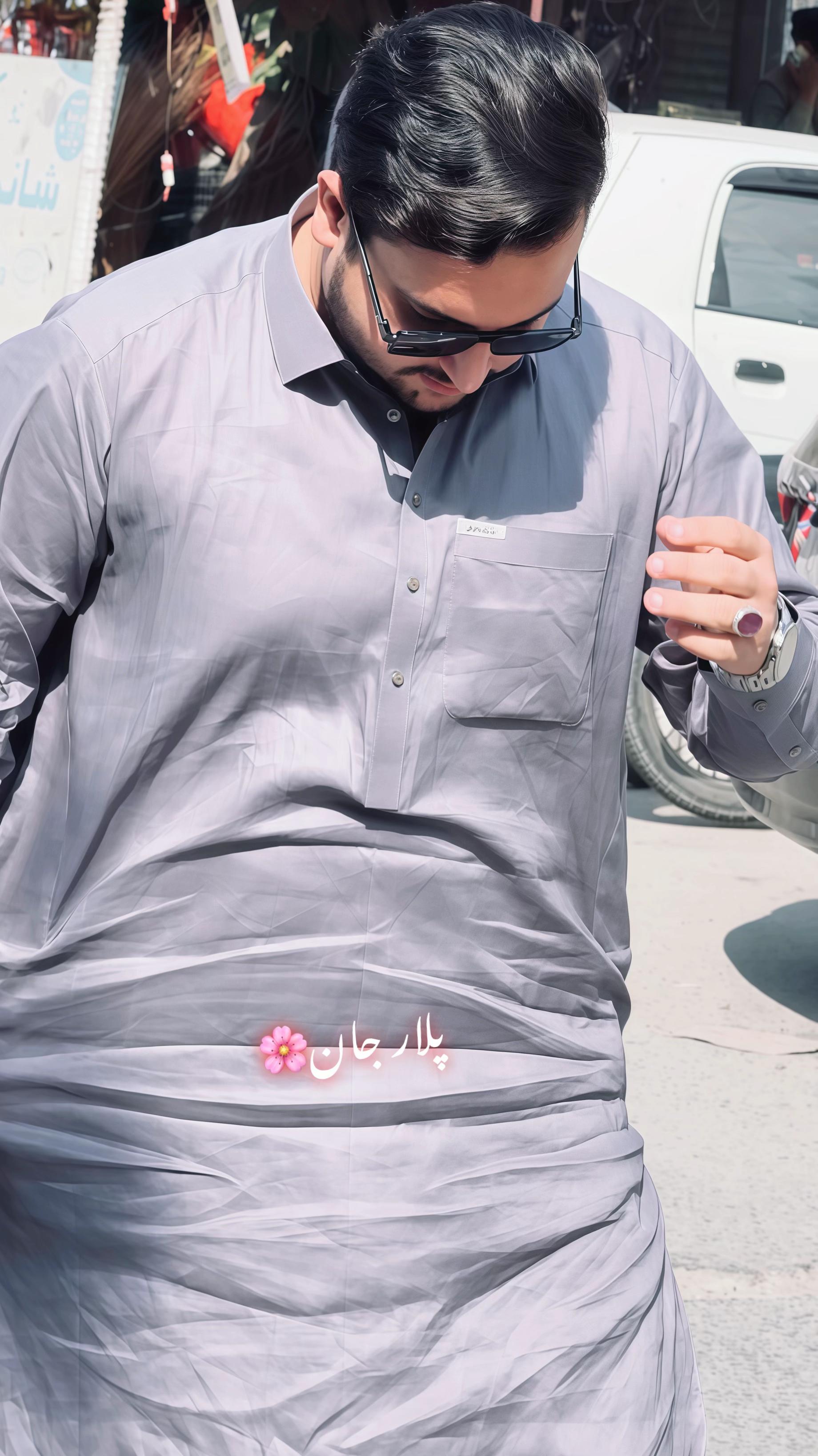 @𝐀𝐡𝐦𝐚𝐃 𝐁𝐚𝐂𝐡𝐚👊🏻
