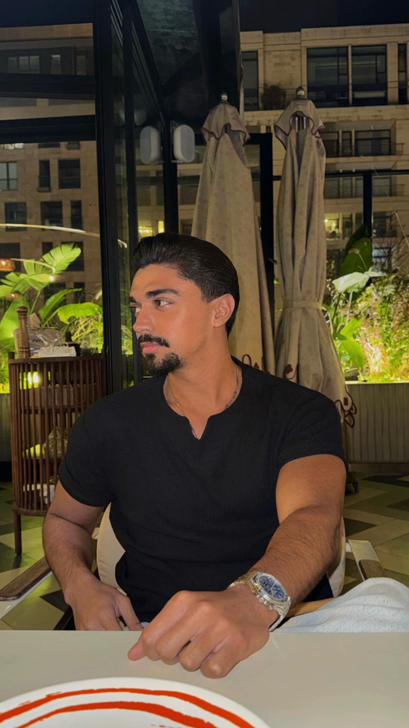 @Housamak