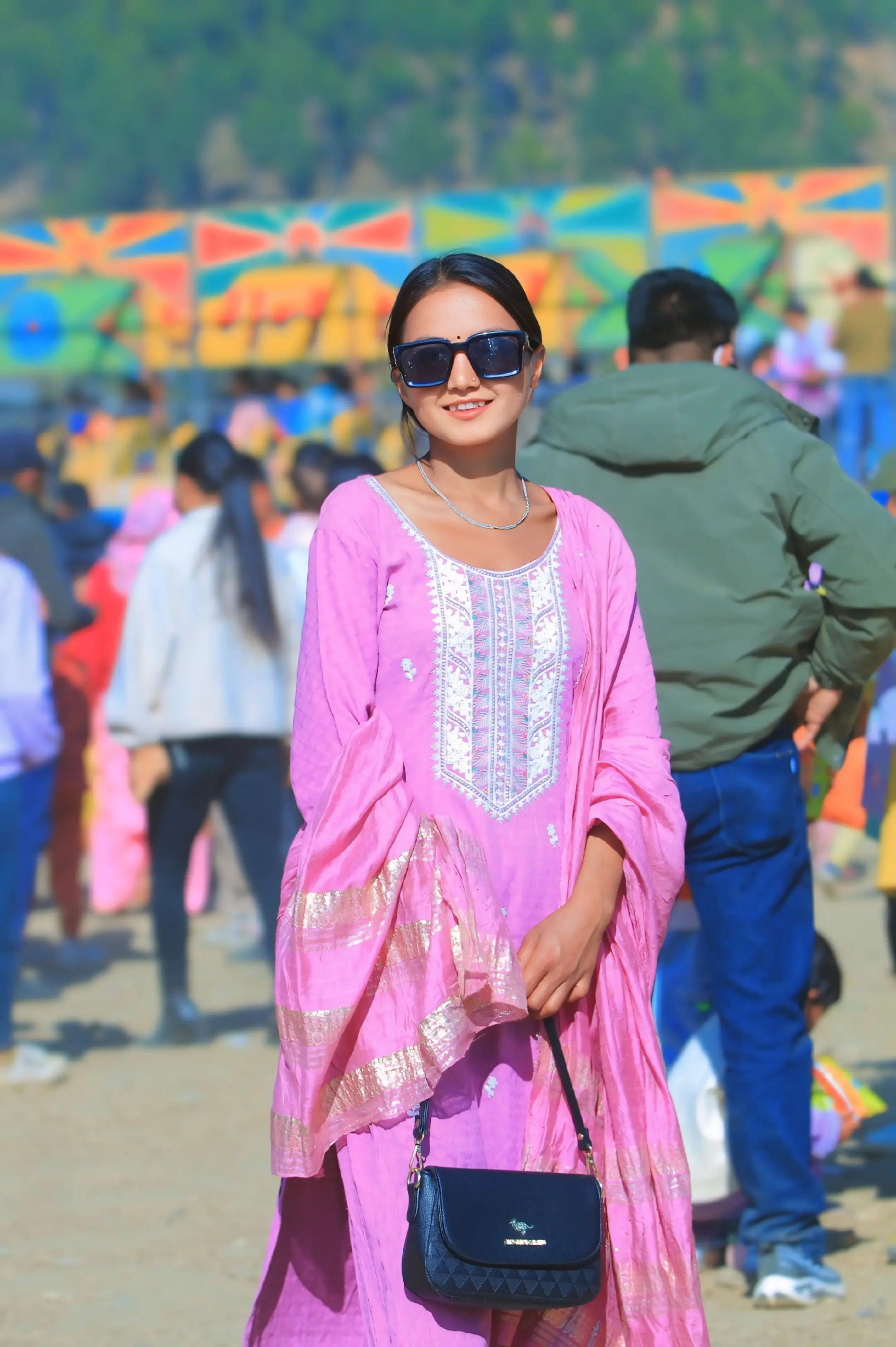@❤️चित्रा❤️