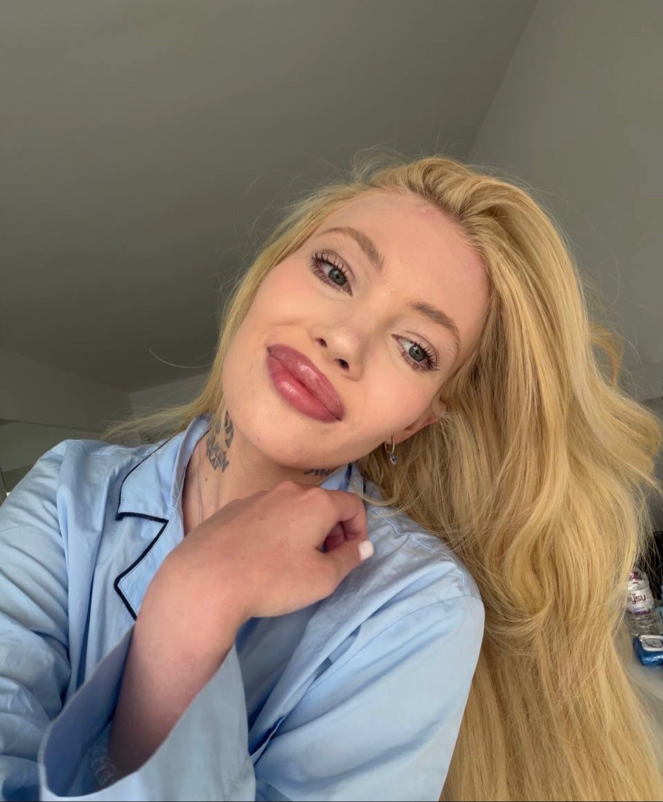 @user42200294589
