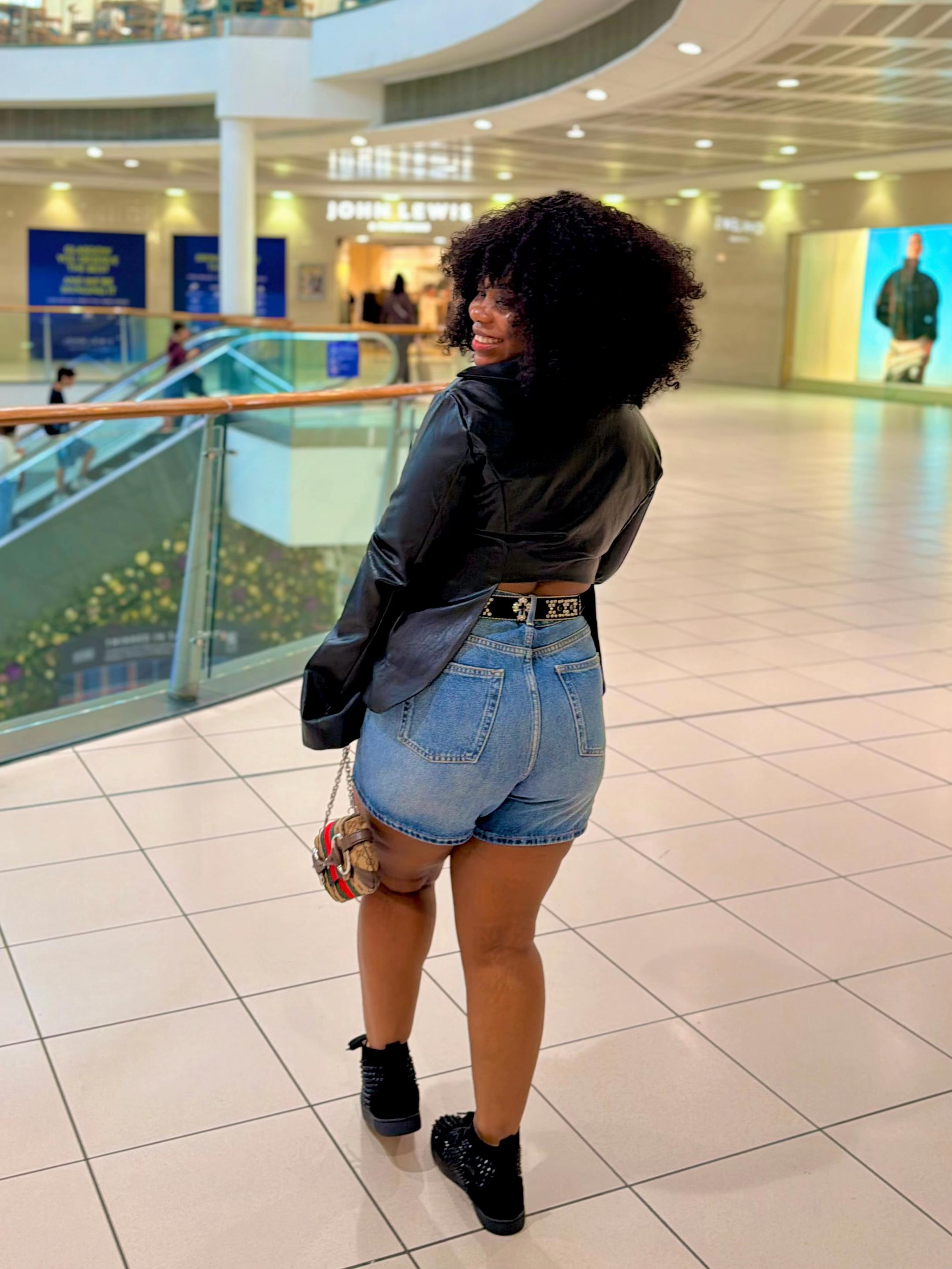 @mz_ella10