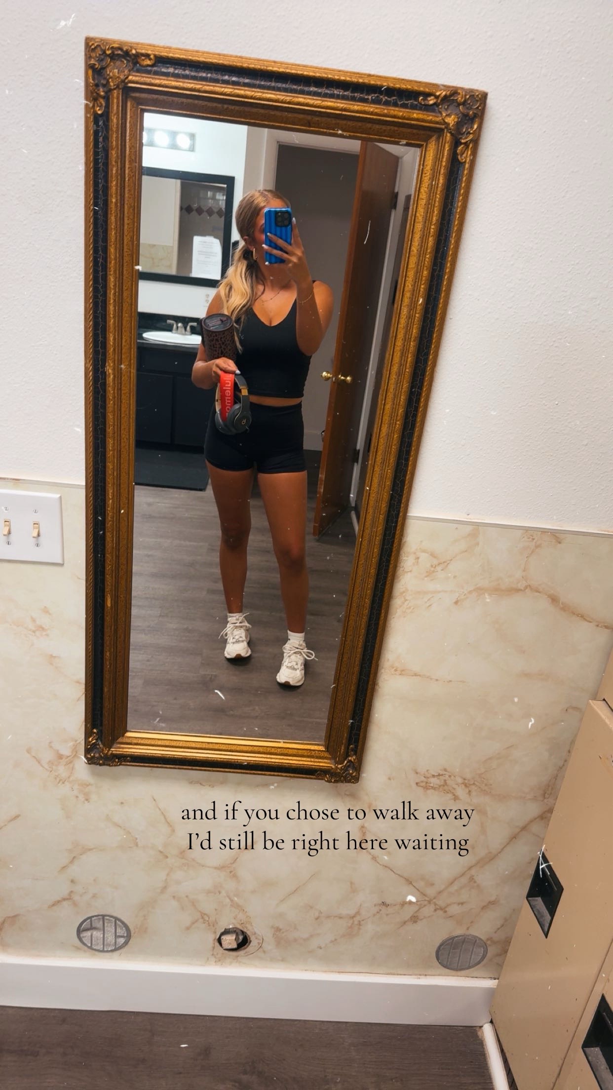 @rj😇