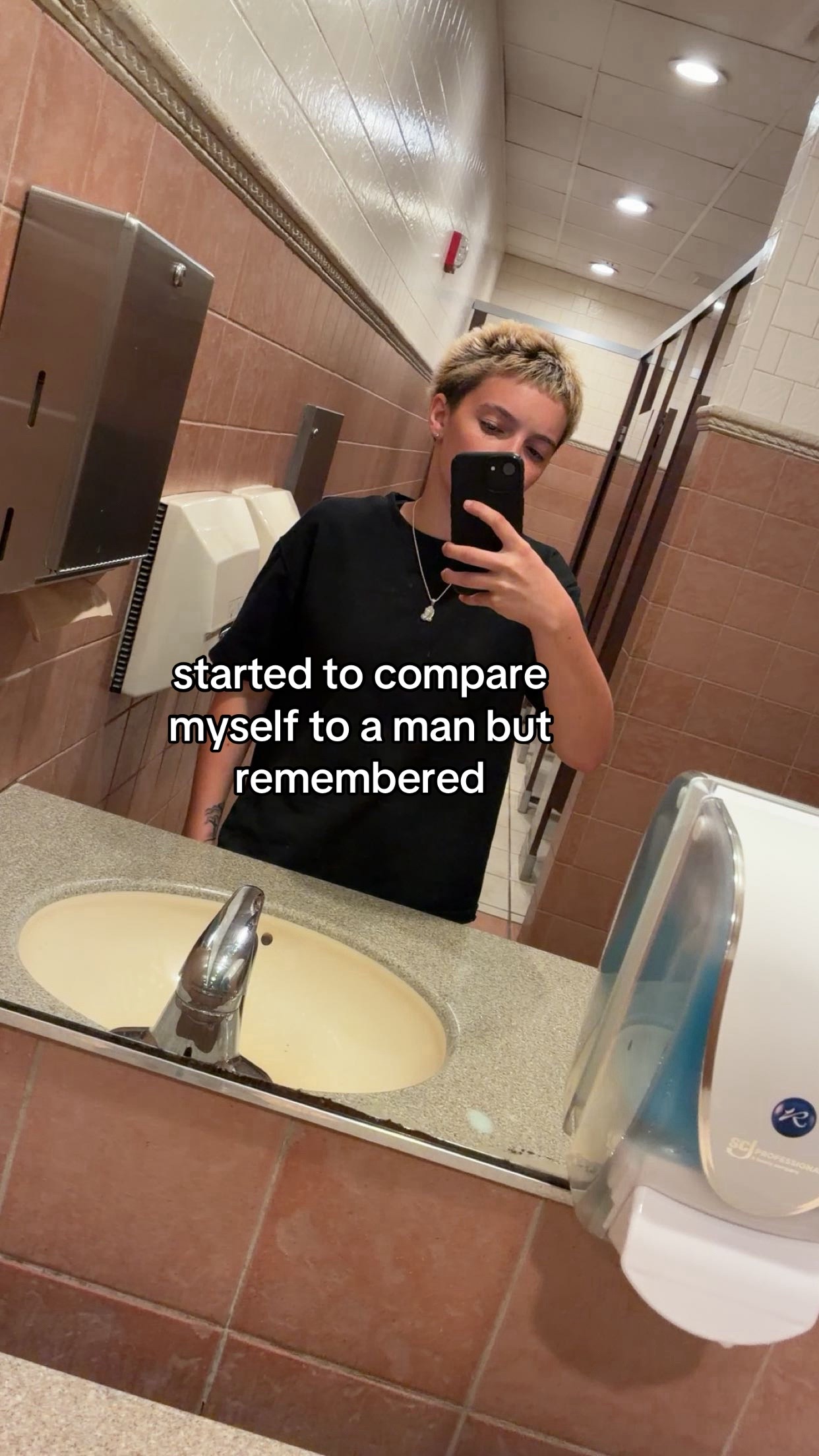 @katie🖤⭐️