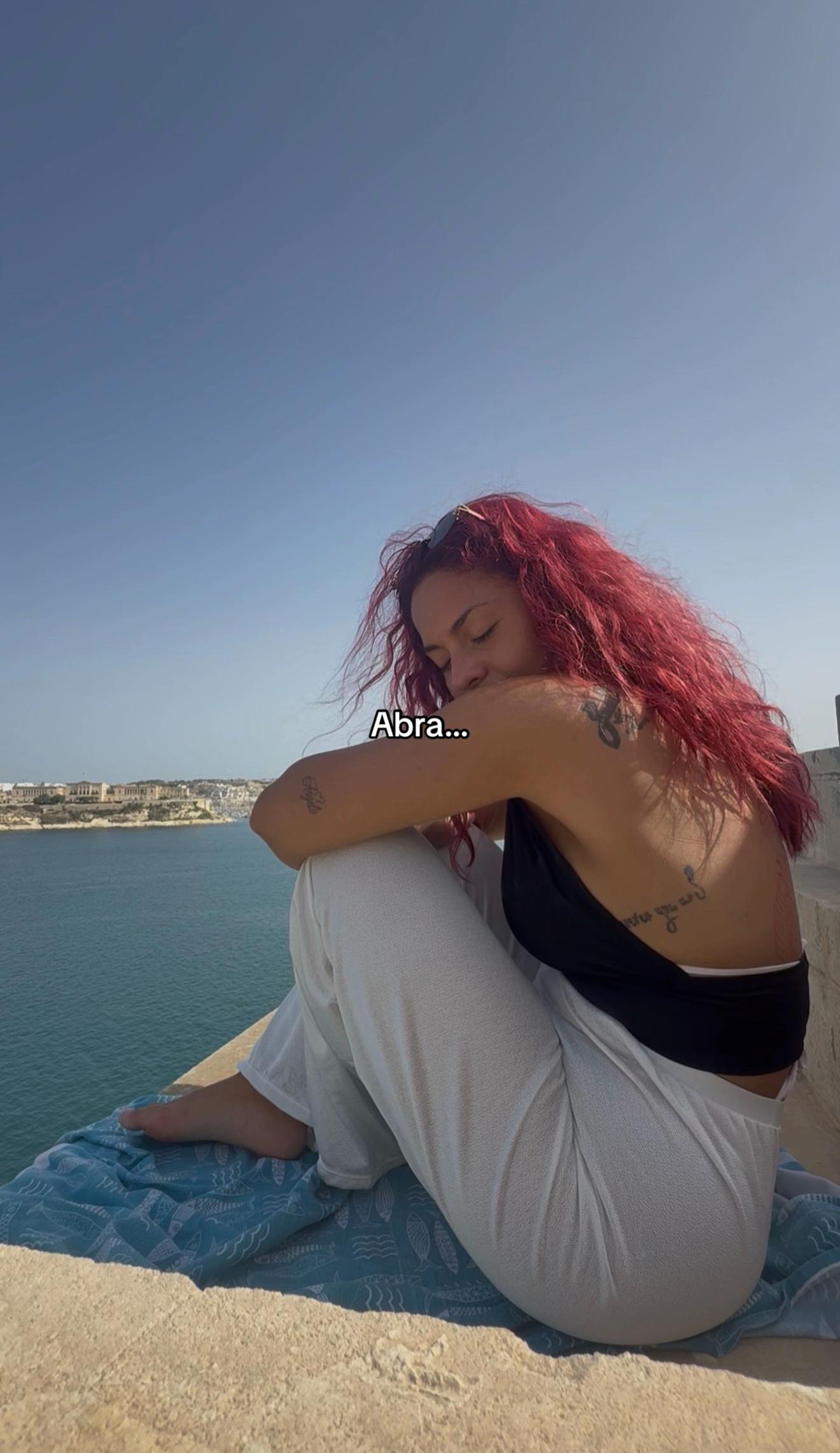 @Nika Giannino