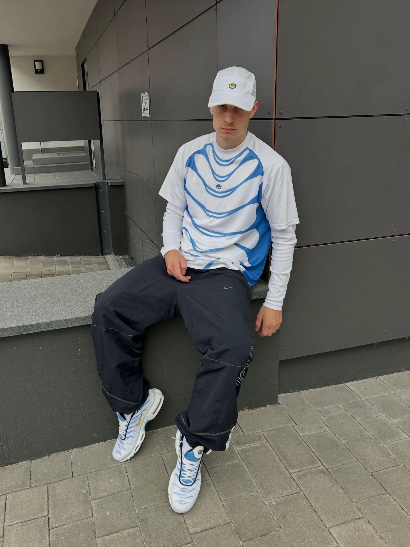 @KING OF SPORTSWEAR