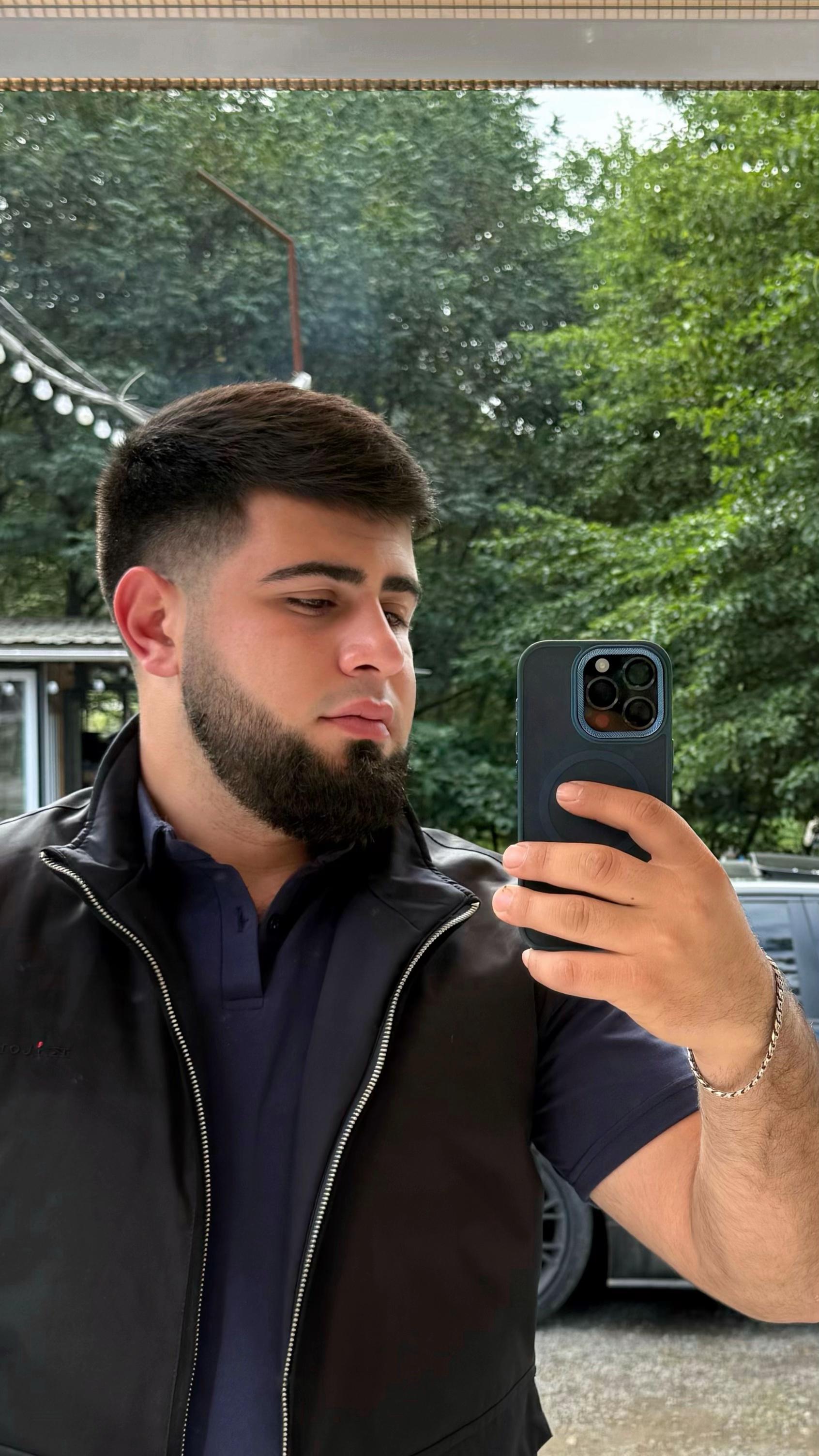 @𝐀𝐛𝐮𝐥𝐨𝐯