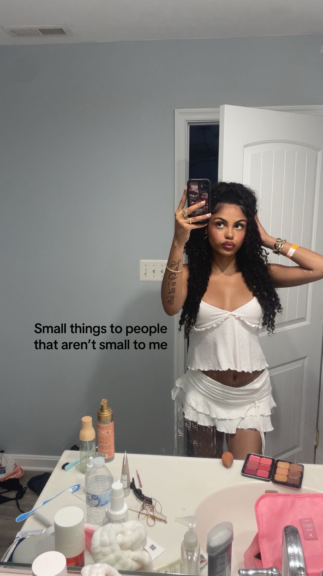 @Vi