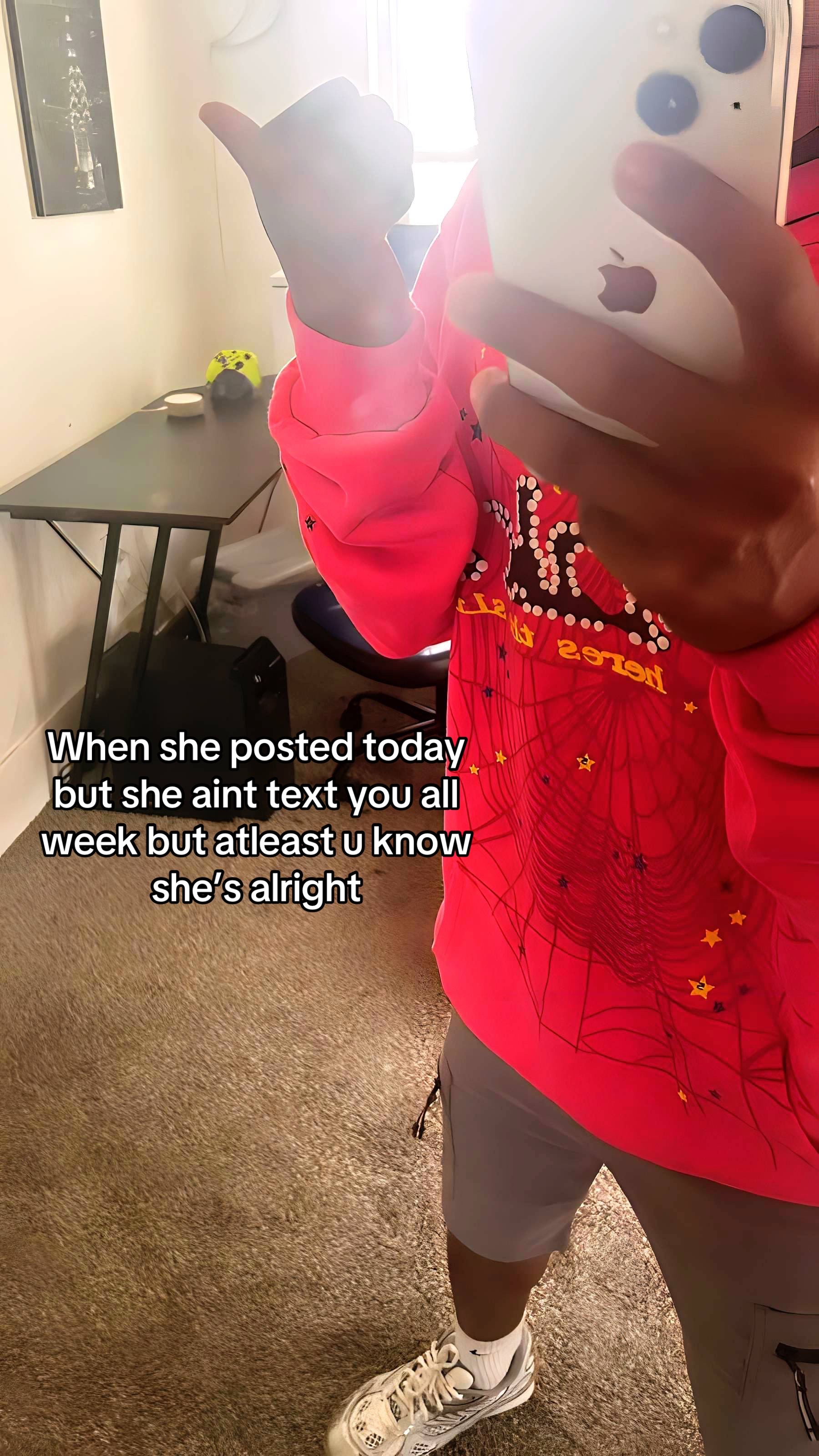 @⃟