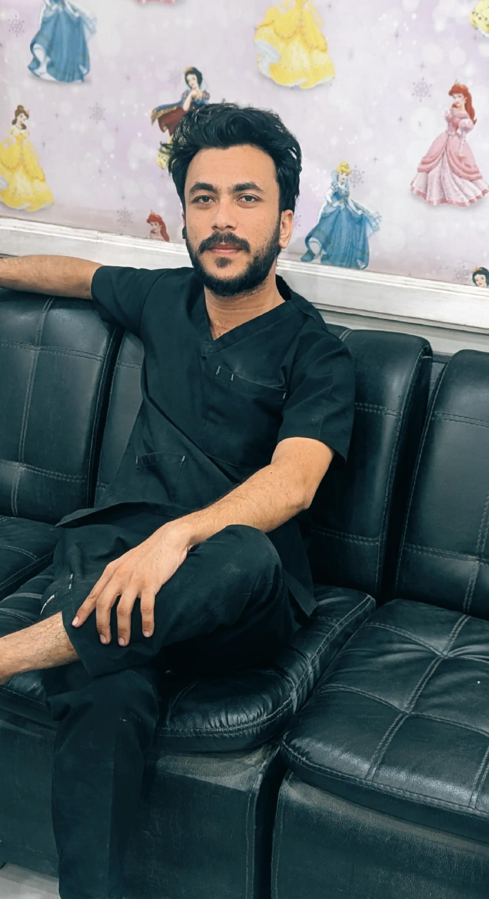@ع
