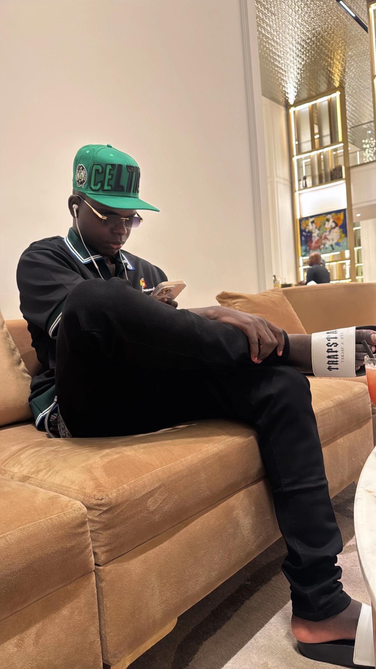 @MariusVds 🇧🇯 🇬🇭