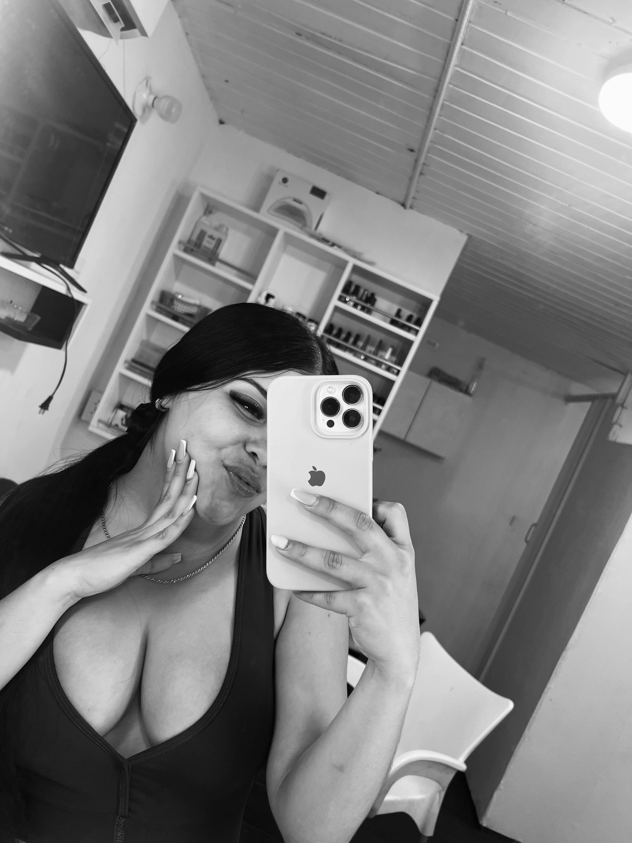 @Noemi 🤍.