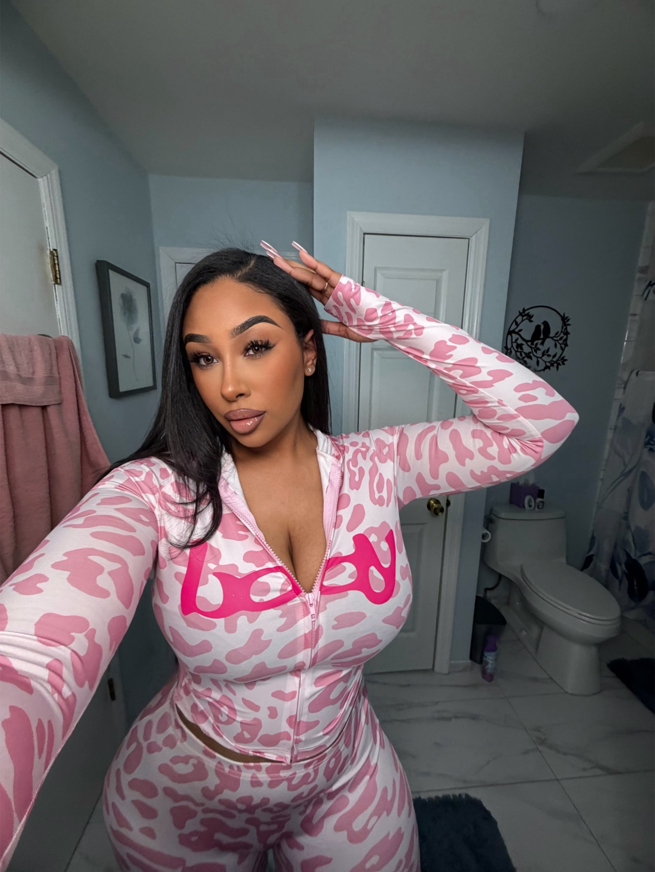 @Anya Marie ๐น ๐