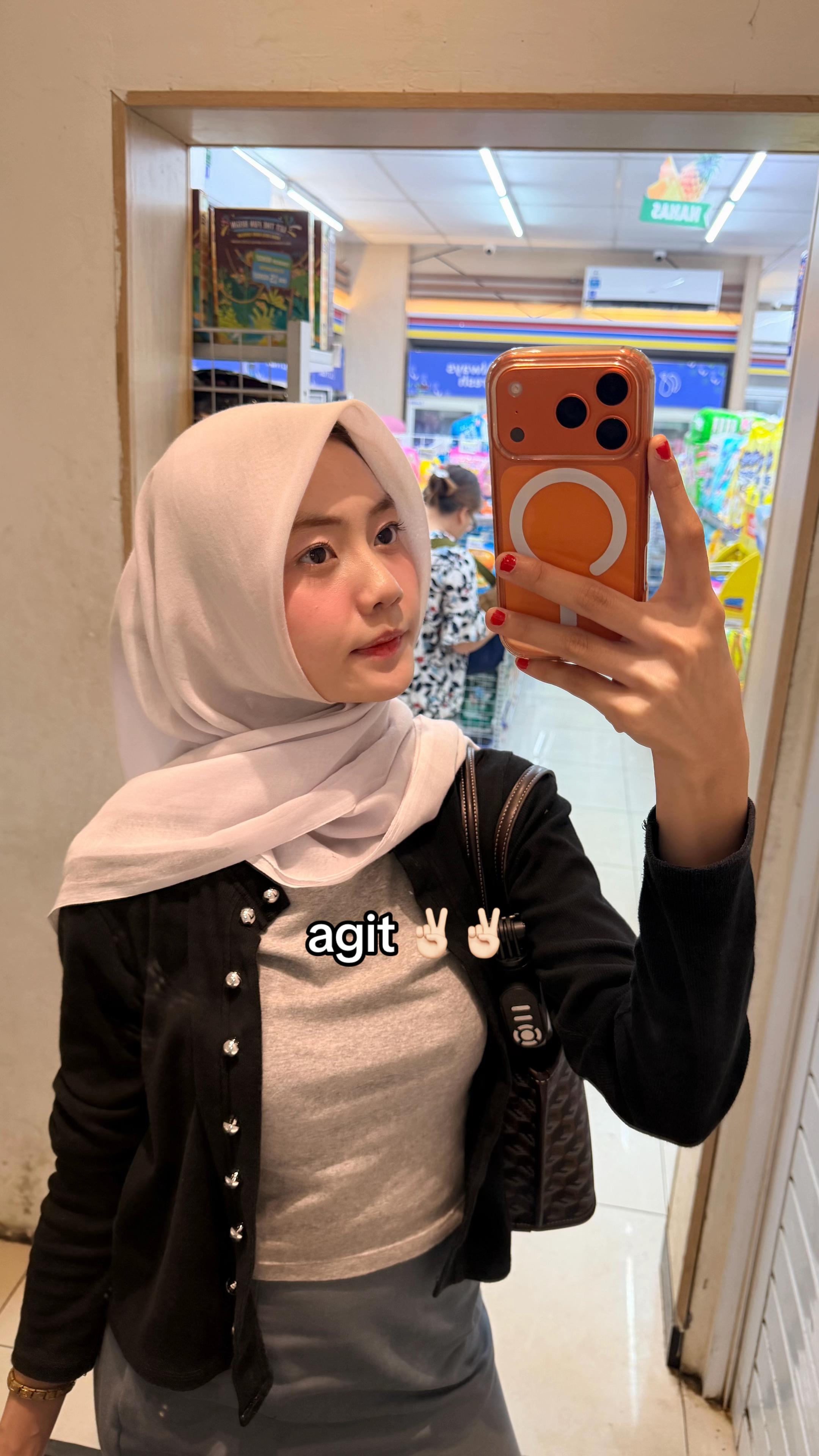 @zahraladyy