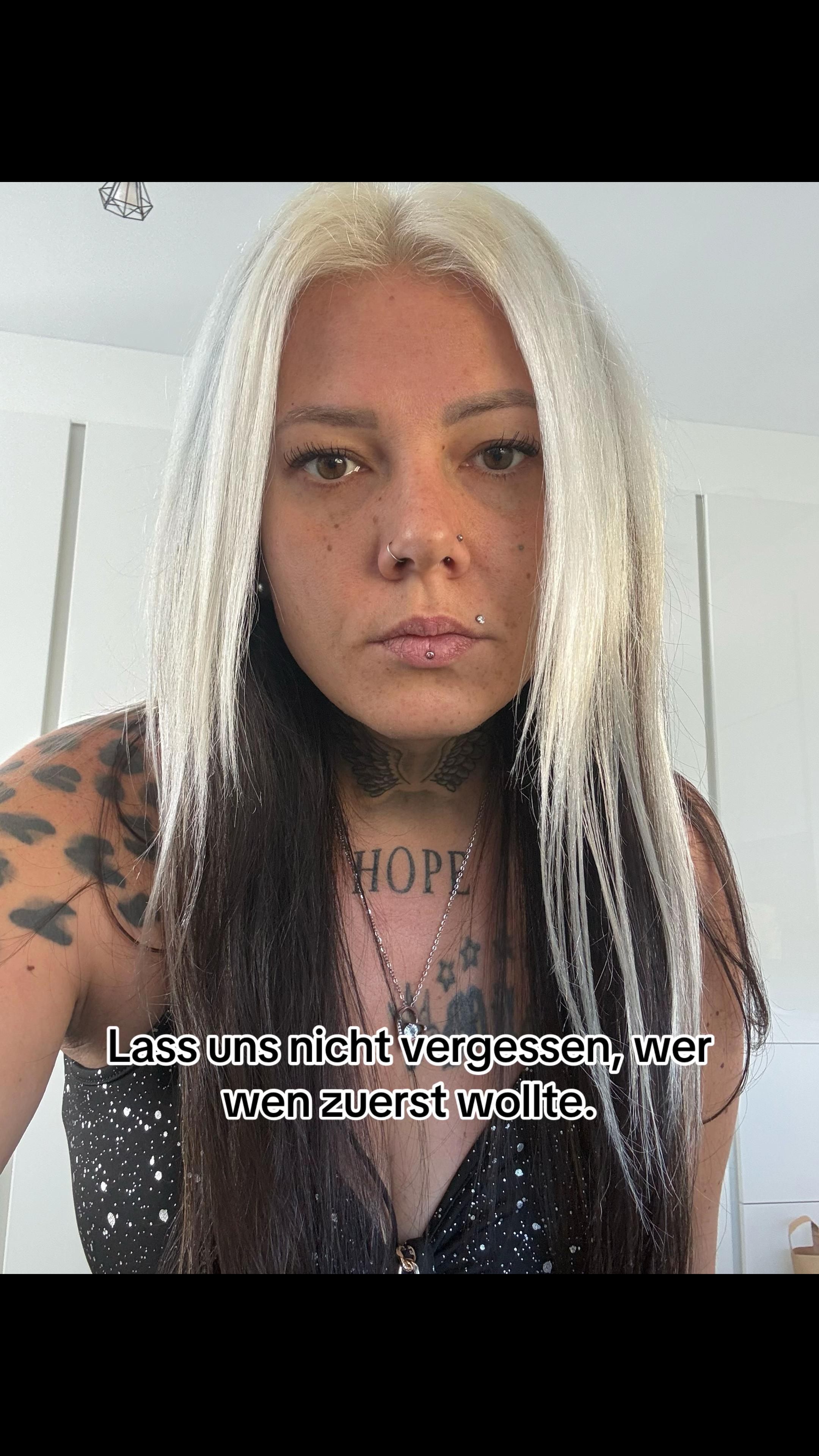 @kimi_car_bikergirl