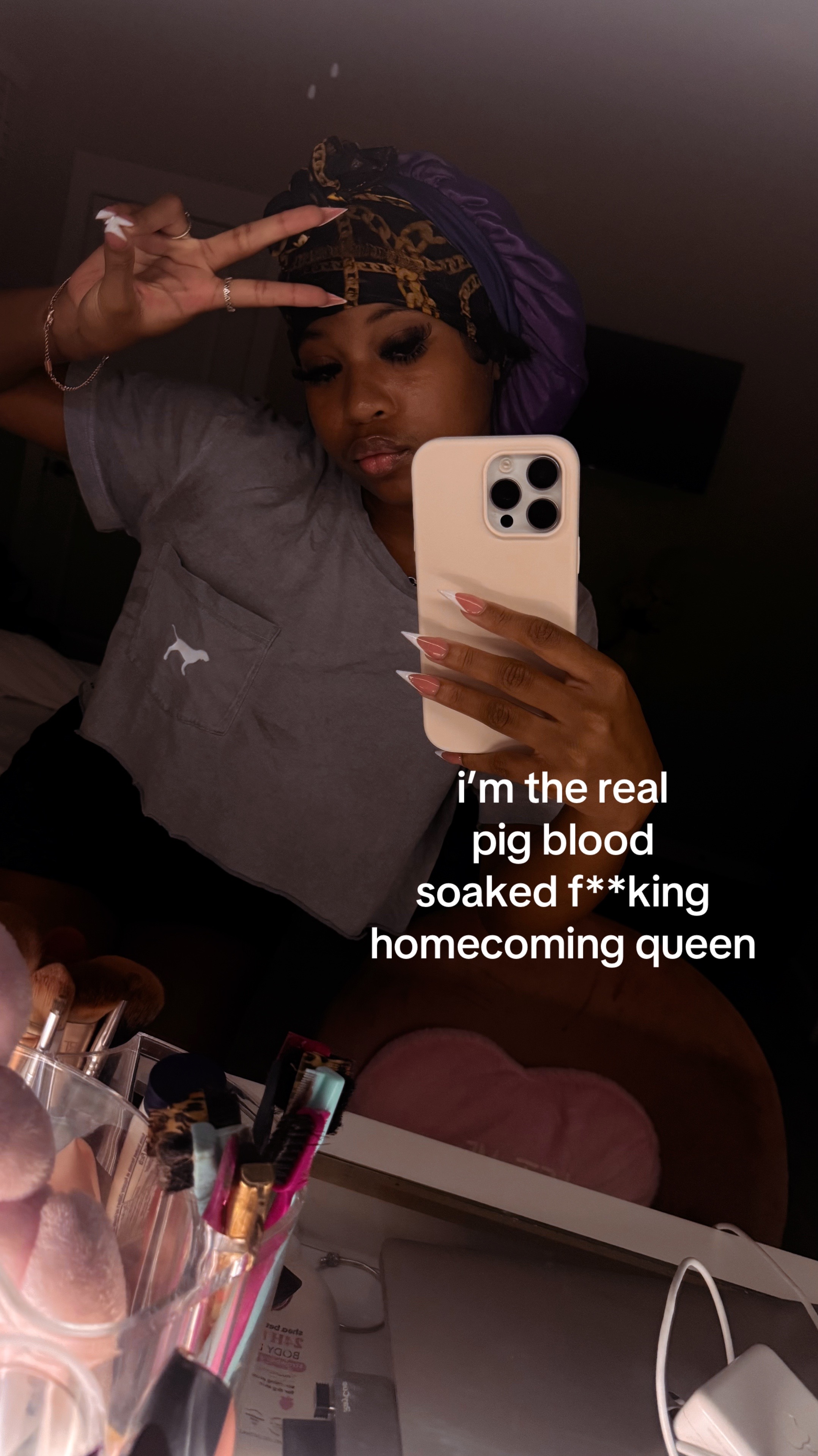 @thequeensarchivesssss