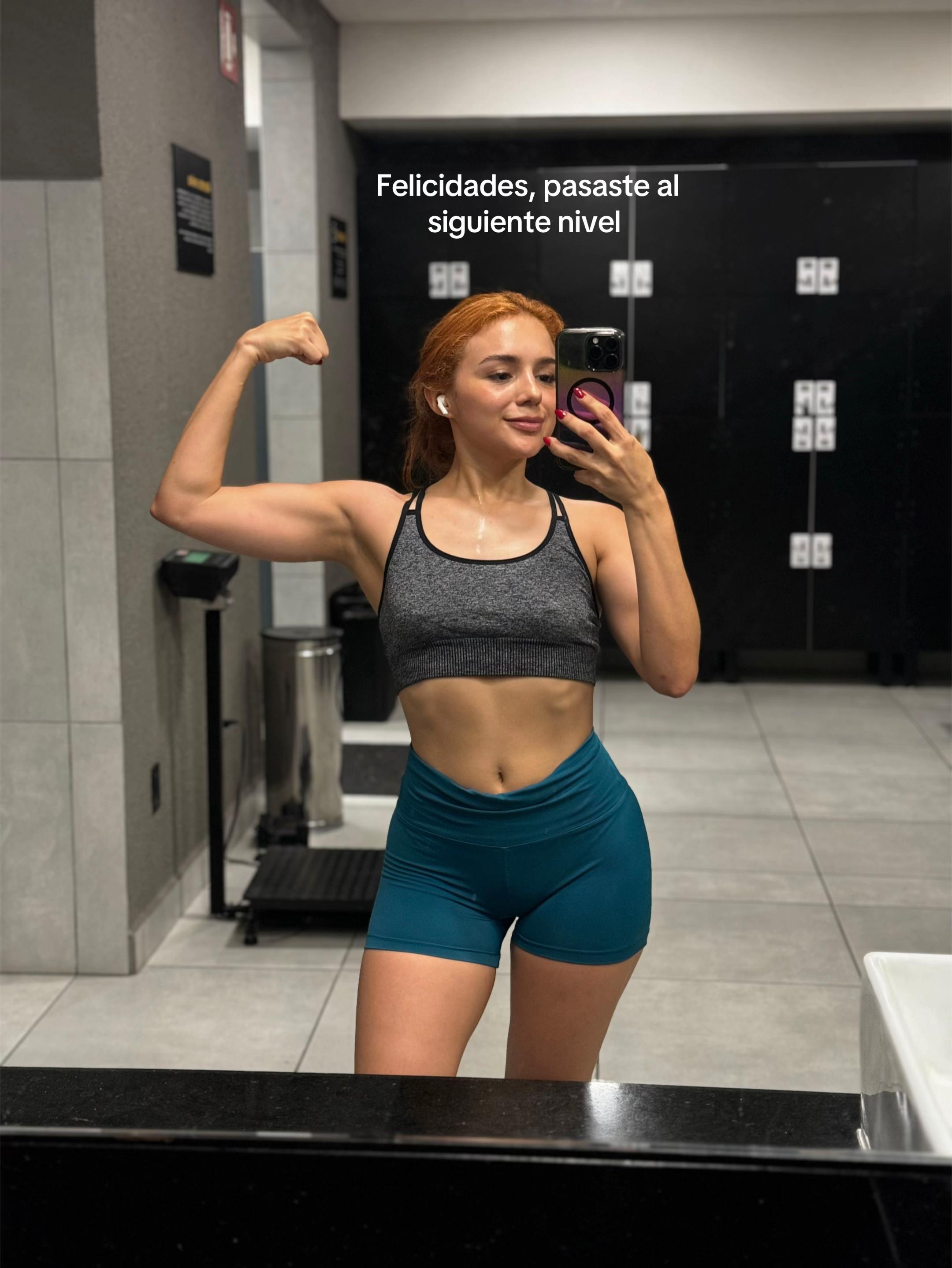 @Angela Valdés