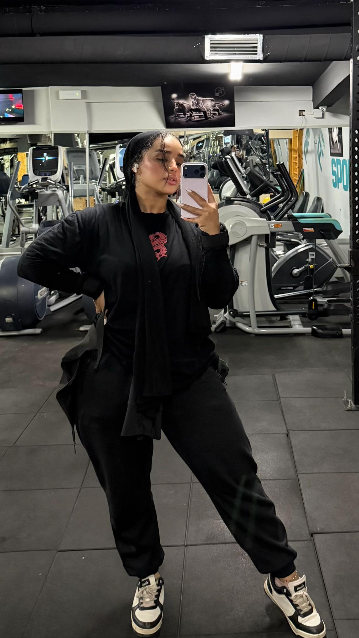 @yourfavgymgiirl