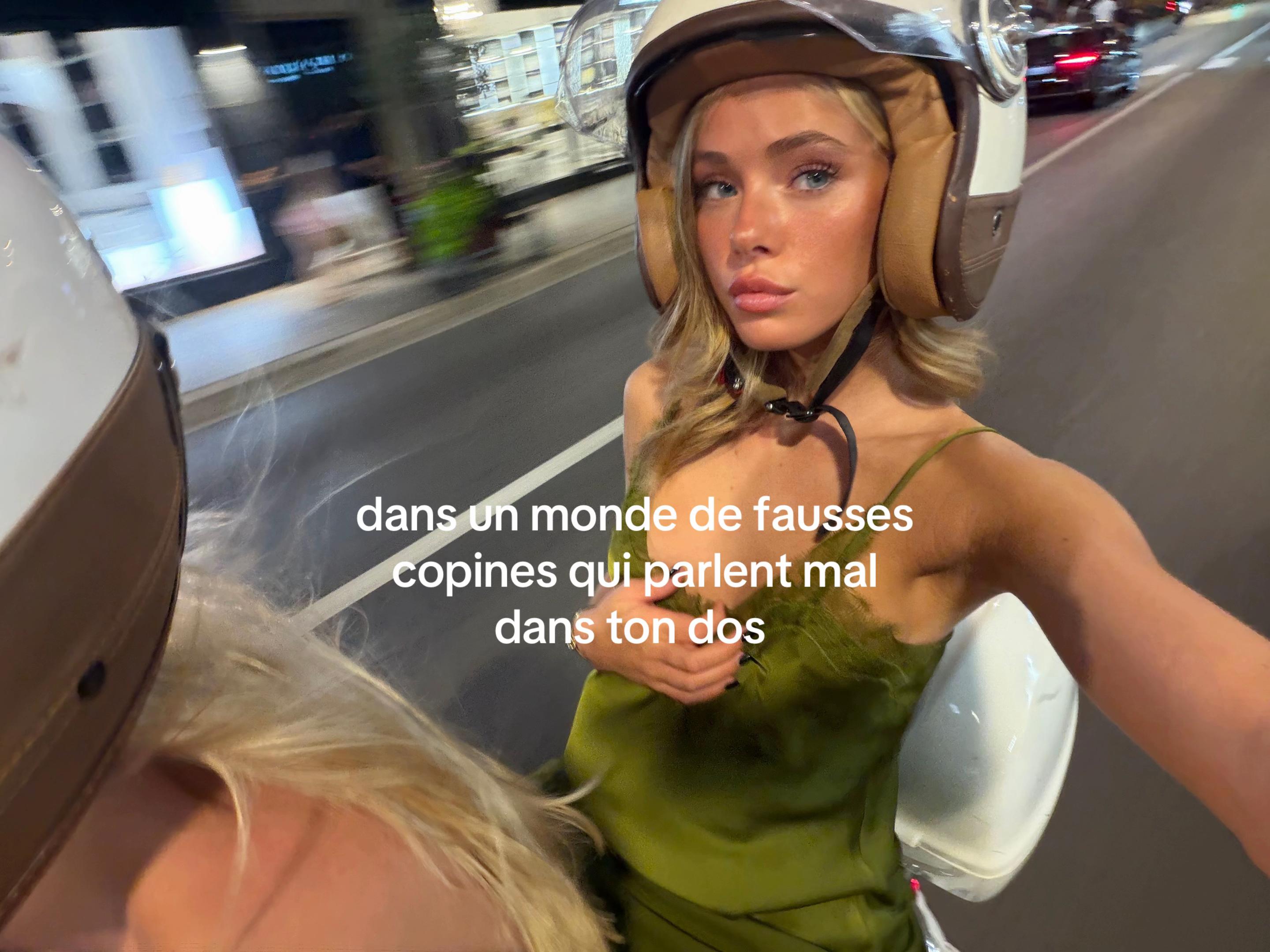 @LI