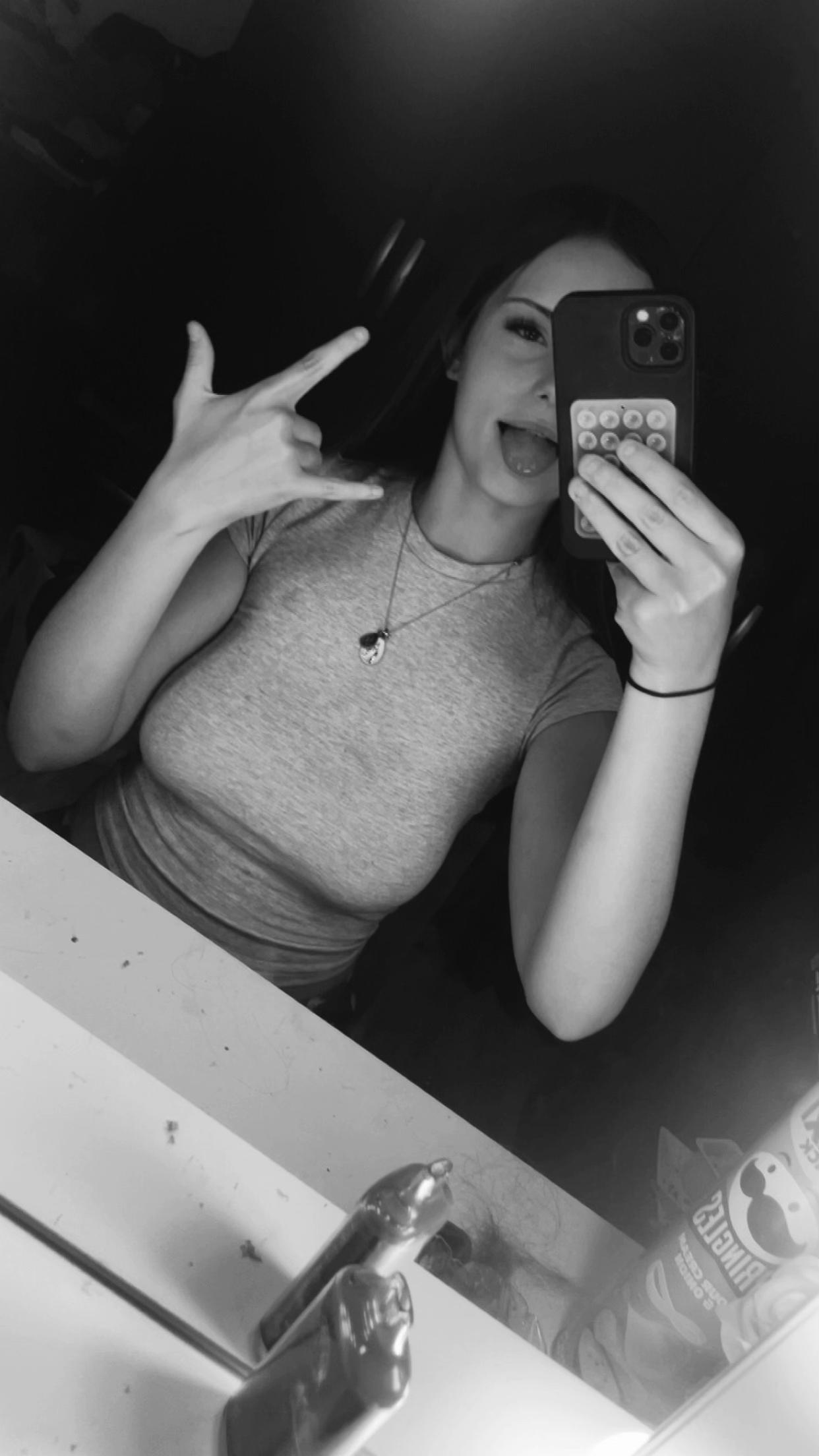 @𝐮𝐬𝐫𝐫_𝐧𝐧𝐚