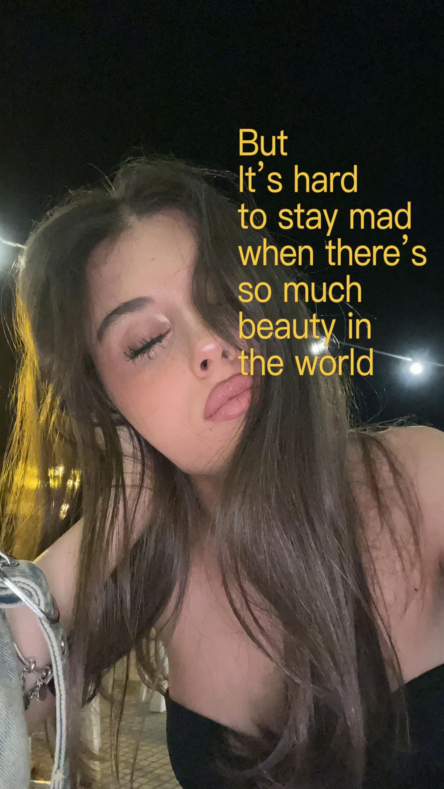 @𝐂 𝐑 𝐈 𝐒 𝐓 𝐈 𝐍 𝐀