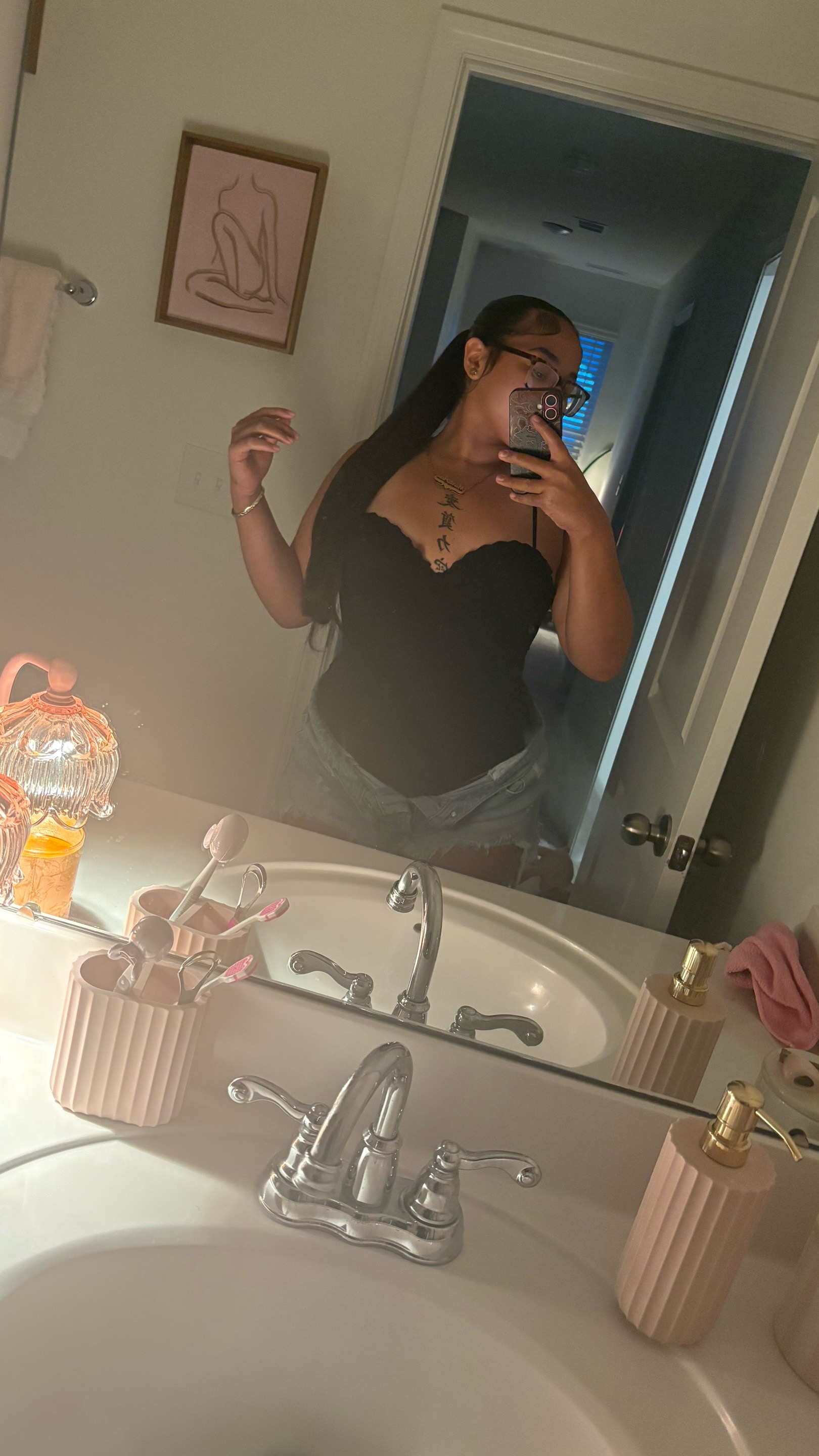 @1tealhairedgirll