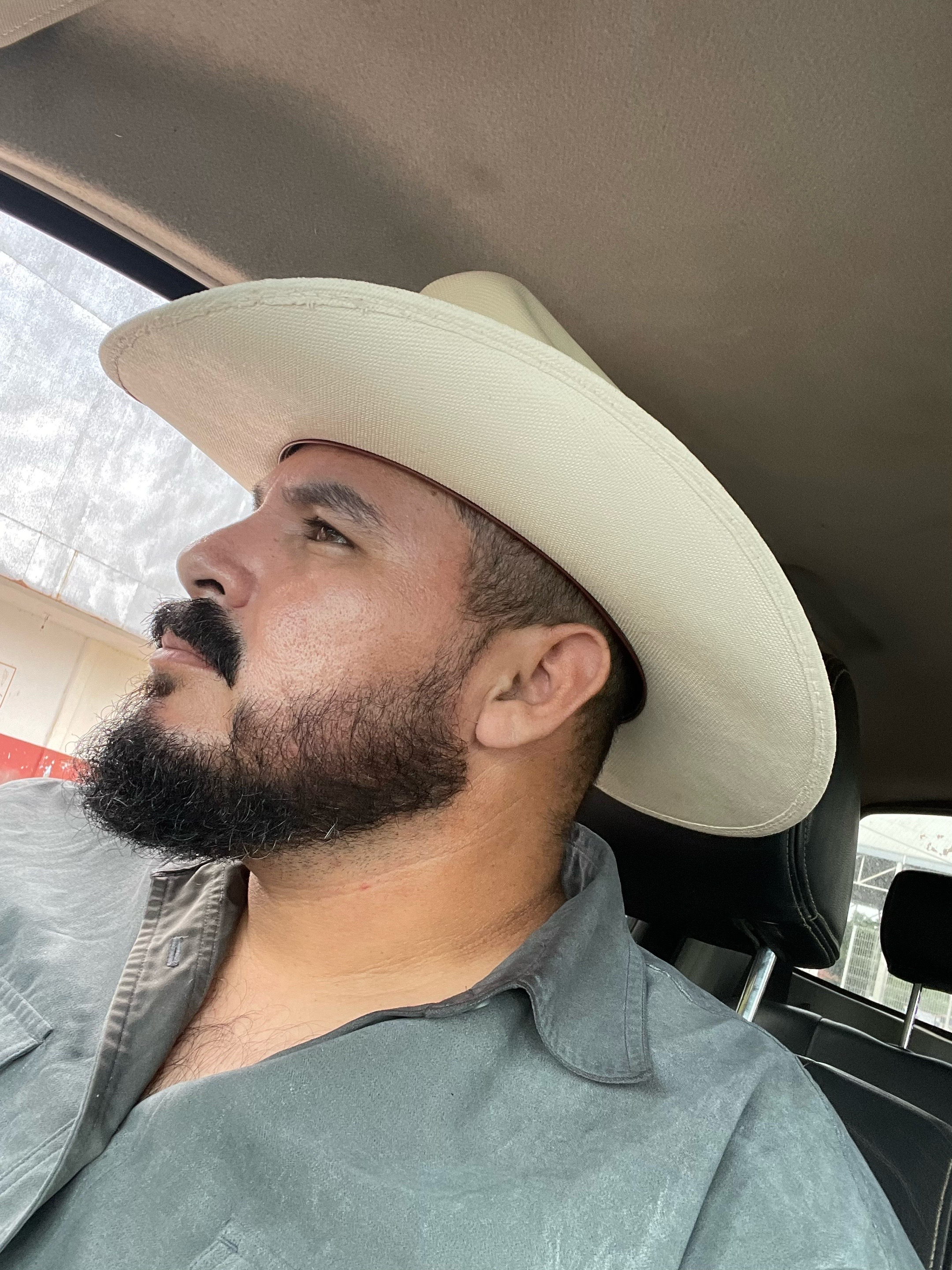 @ADOLFO311