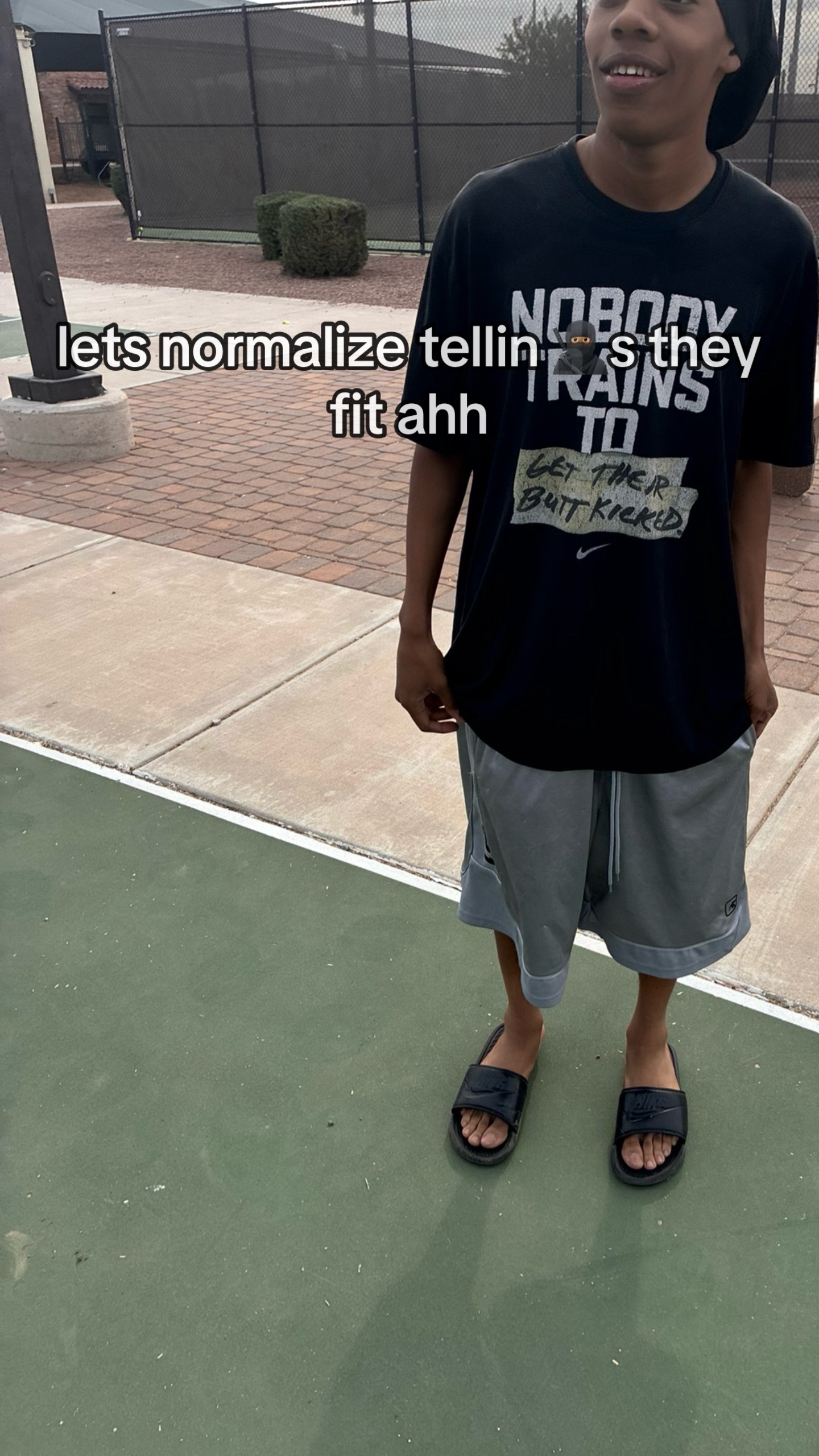 @￶