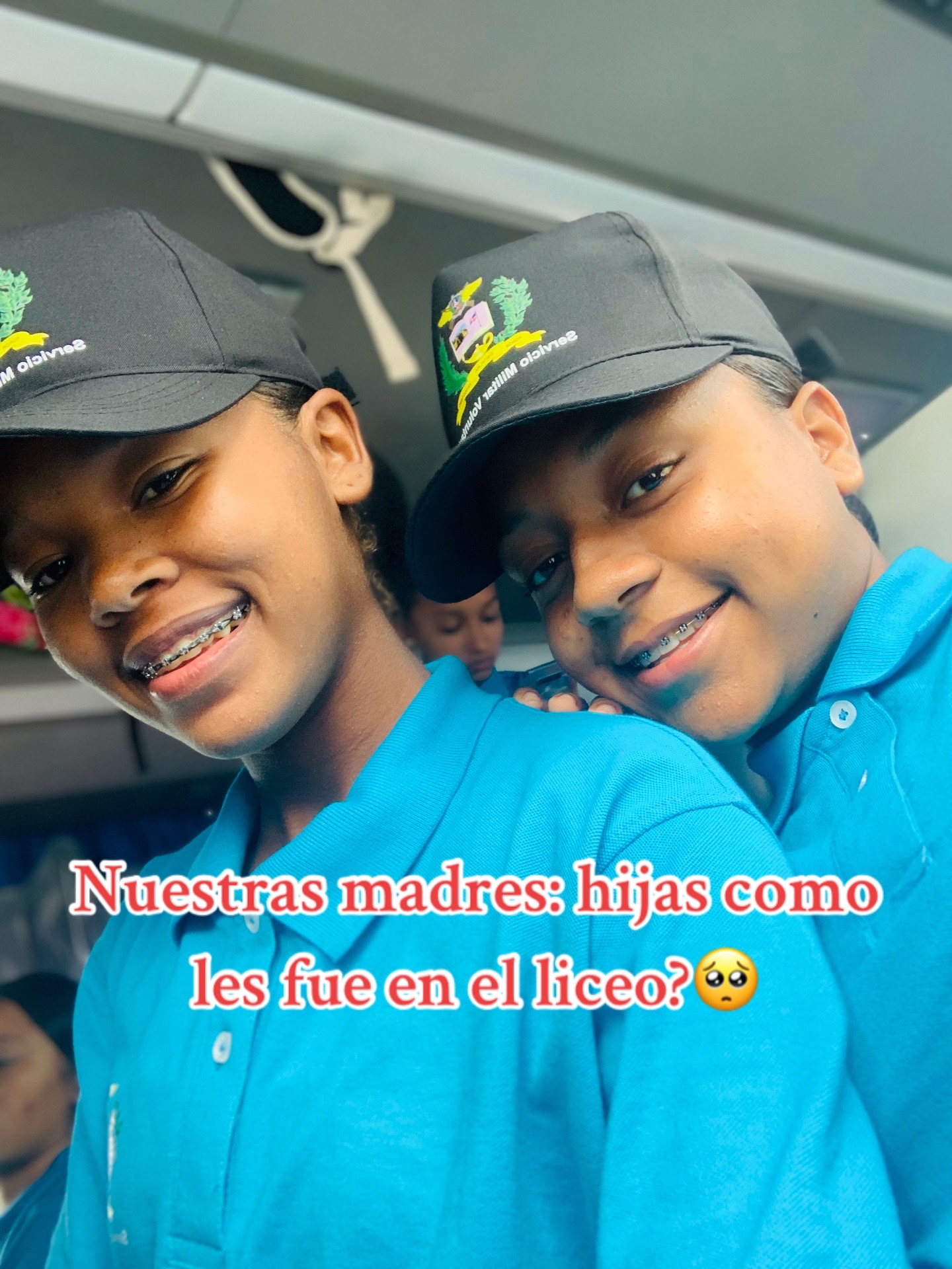 @Ureña!!👮♀️😍🥰