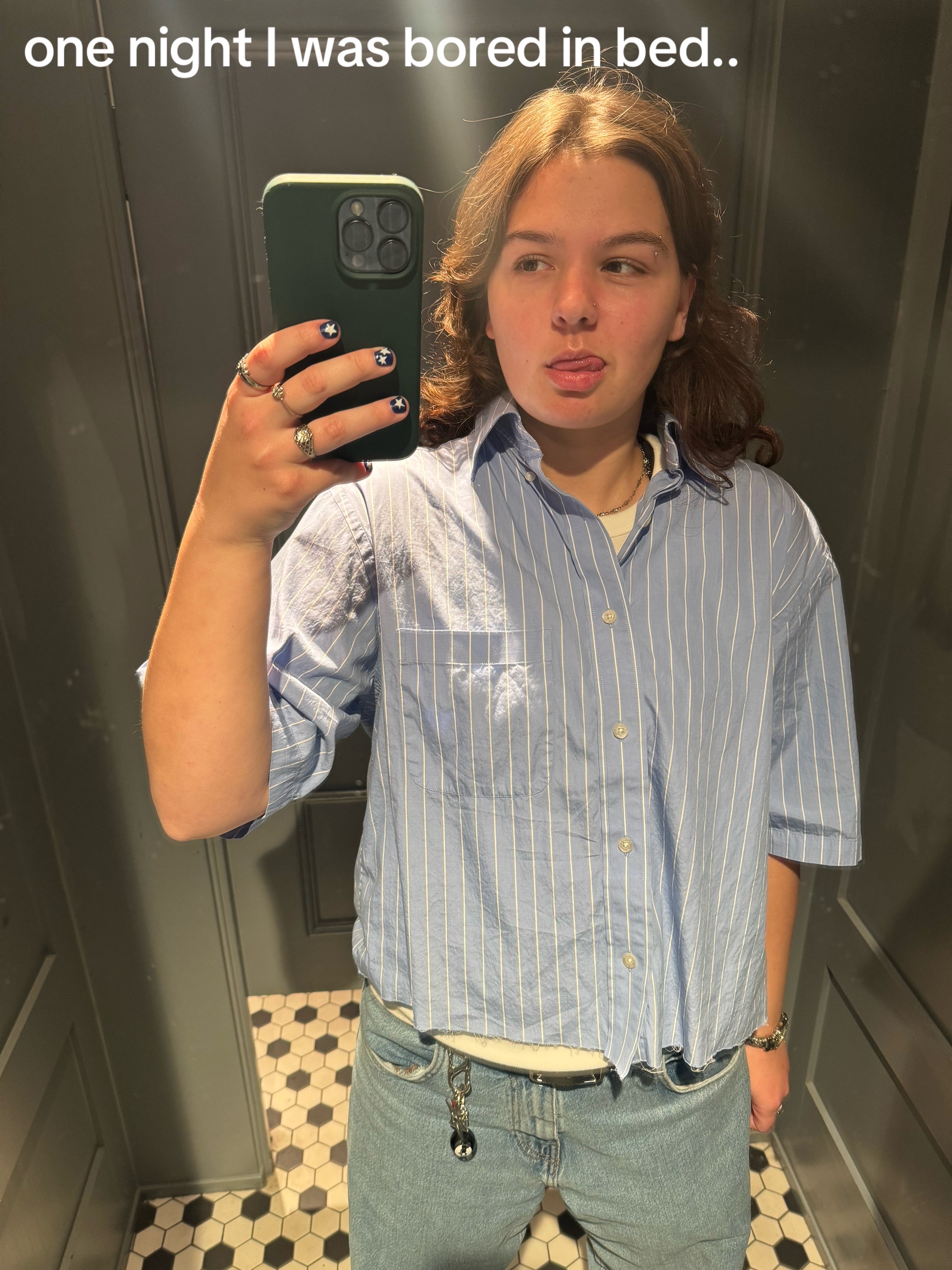 @Sky🦦