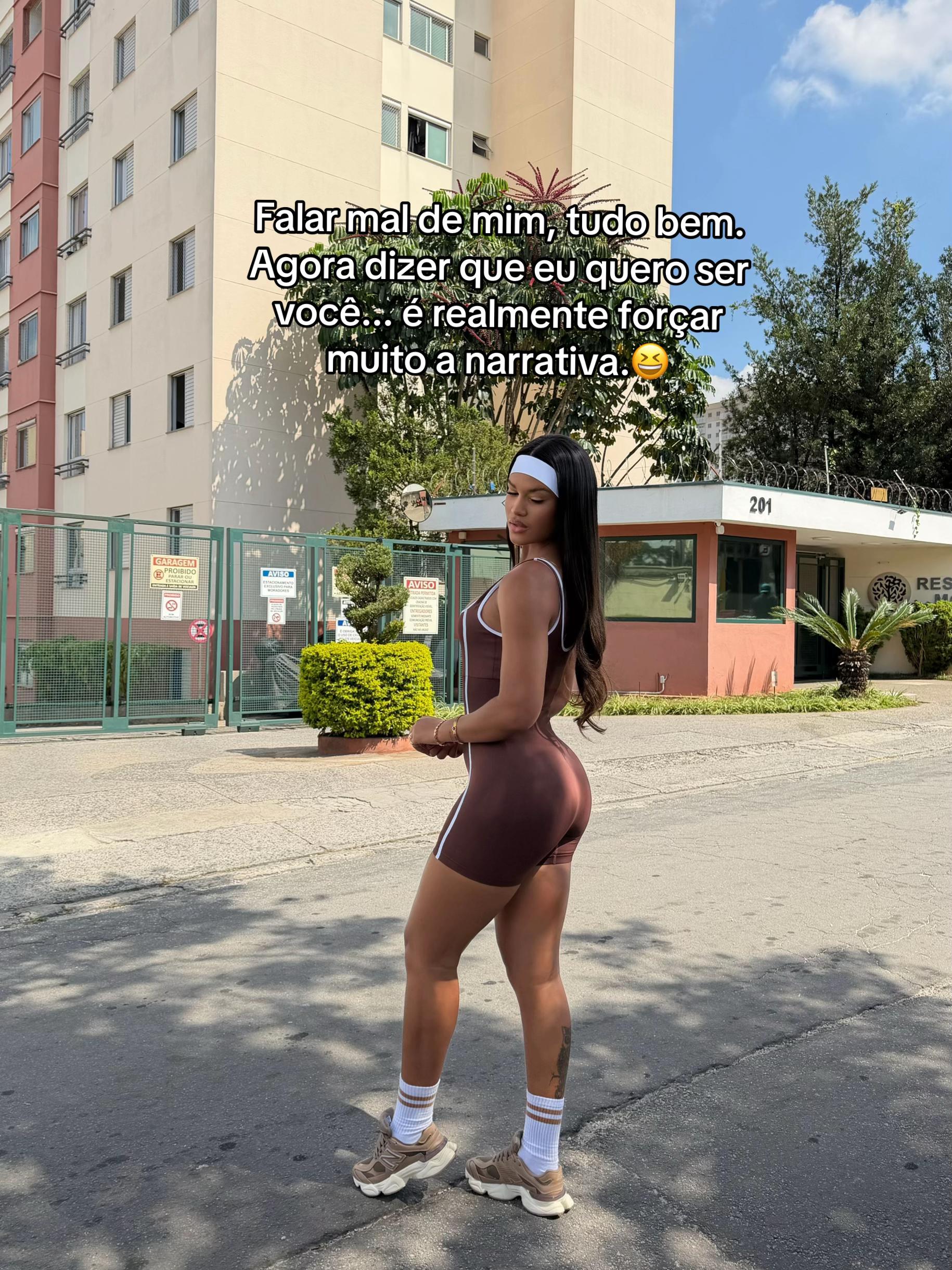 @Kelly Alvarengaah