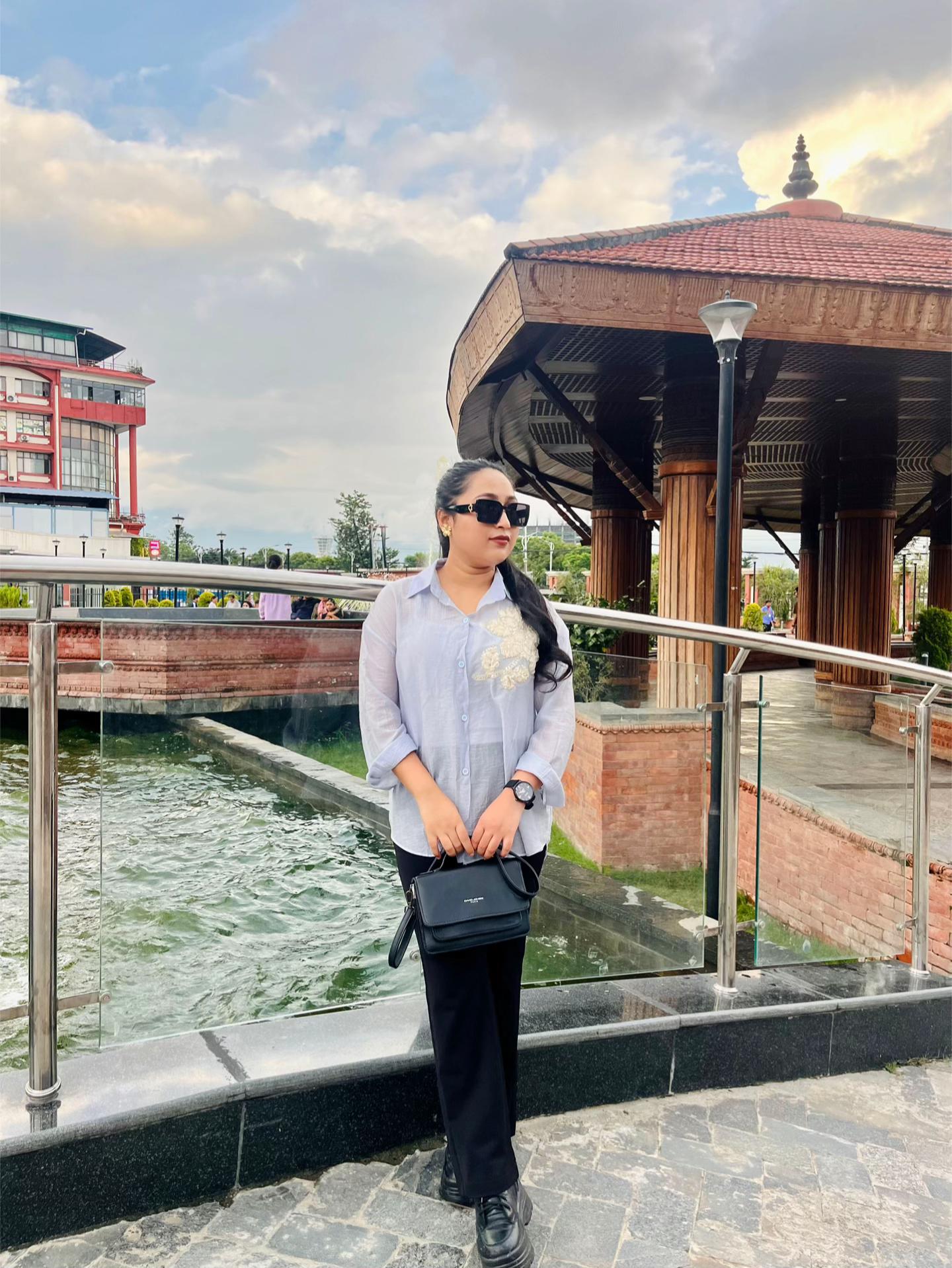 @Dipika✨💫🎶
