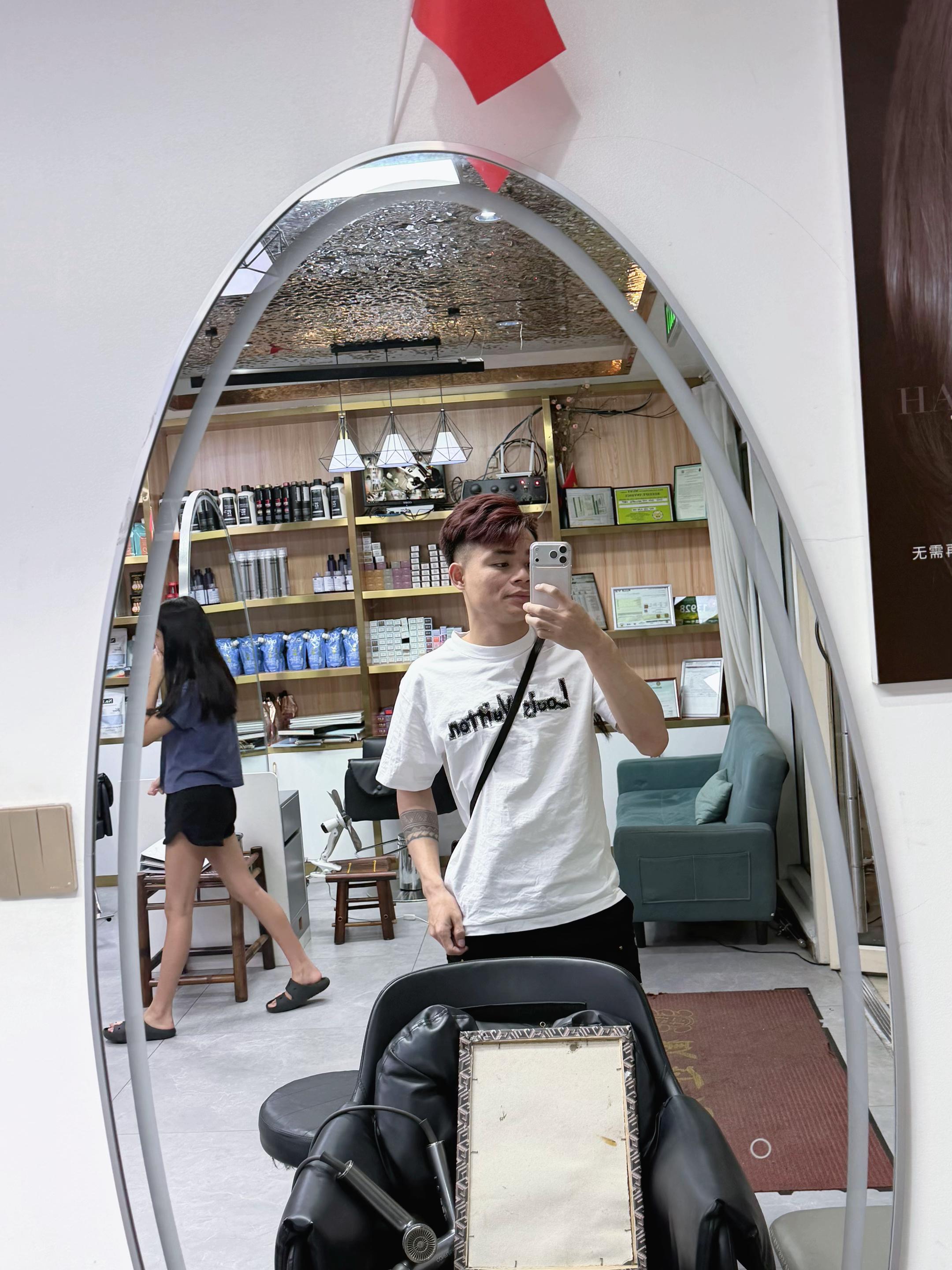 @小哥哥 🤫