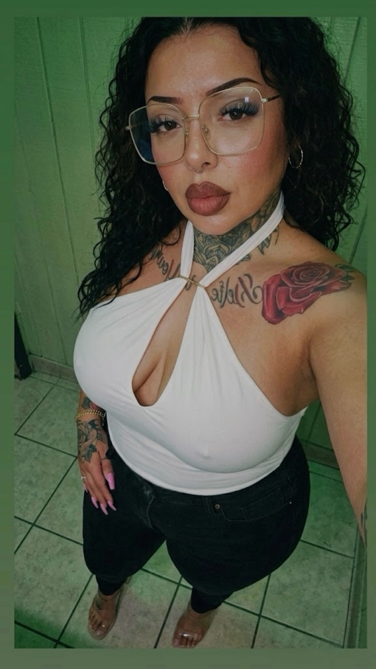@Lala