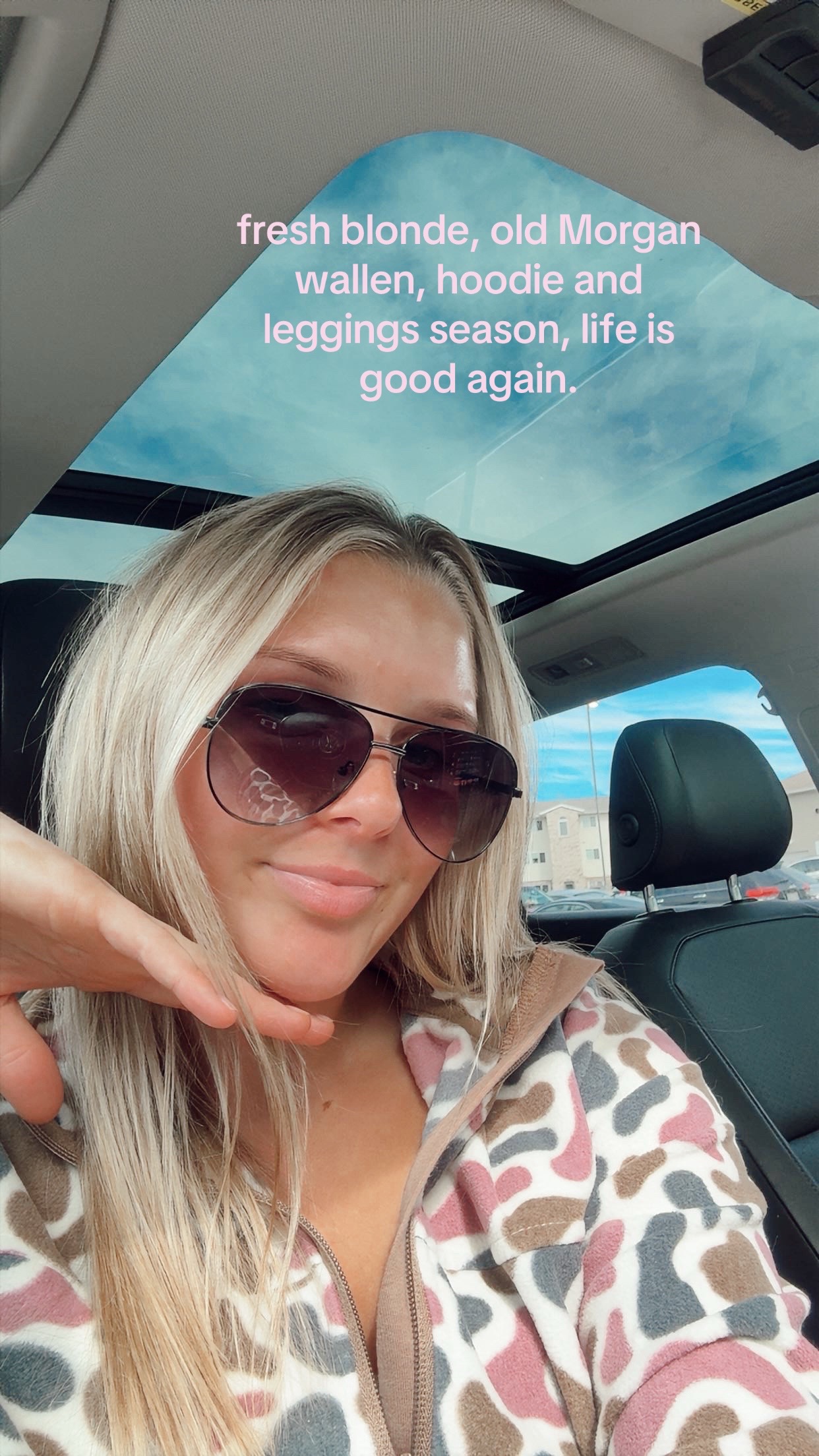 @TAYLOR ROSE⚡️🦓