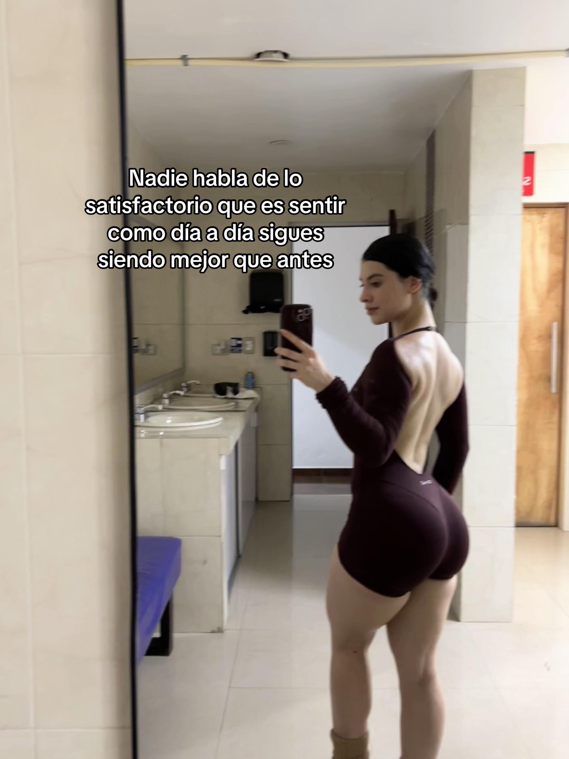 @Yoanna Hubbard991