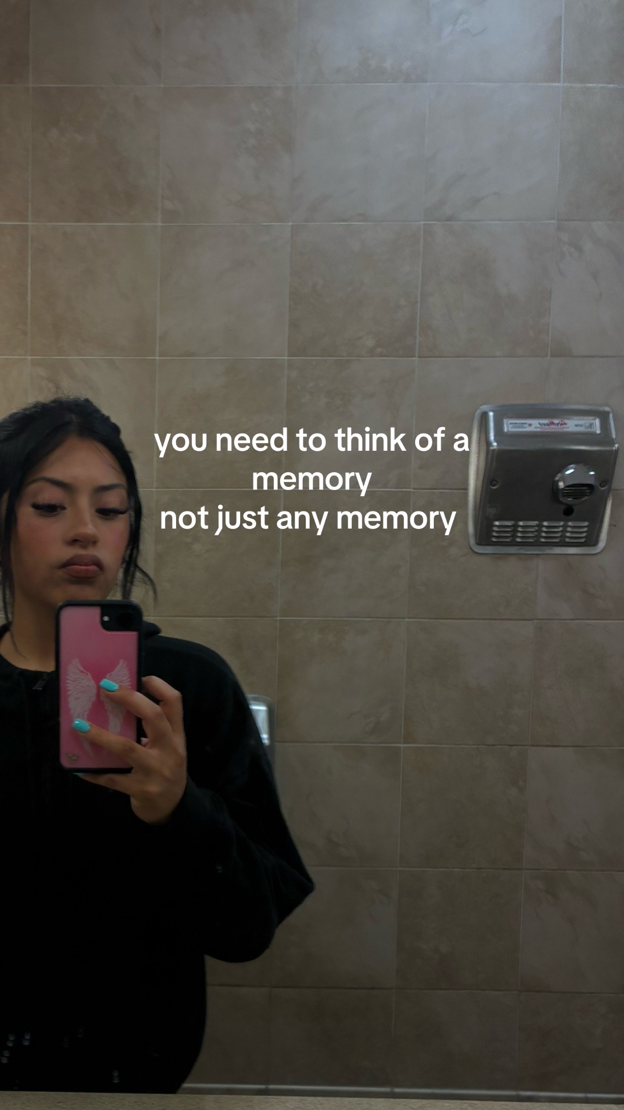 @rozzychiill