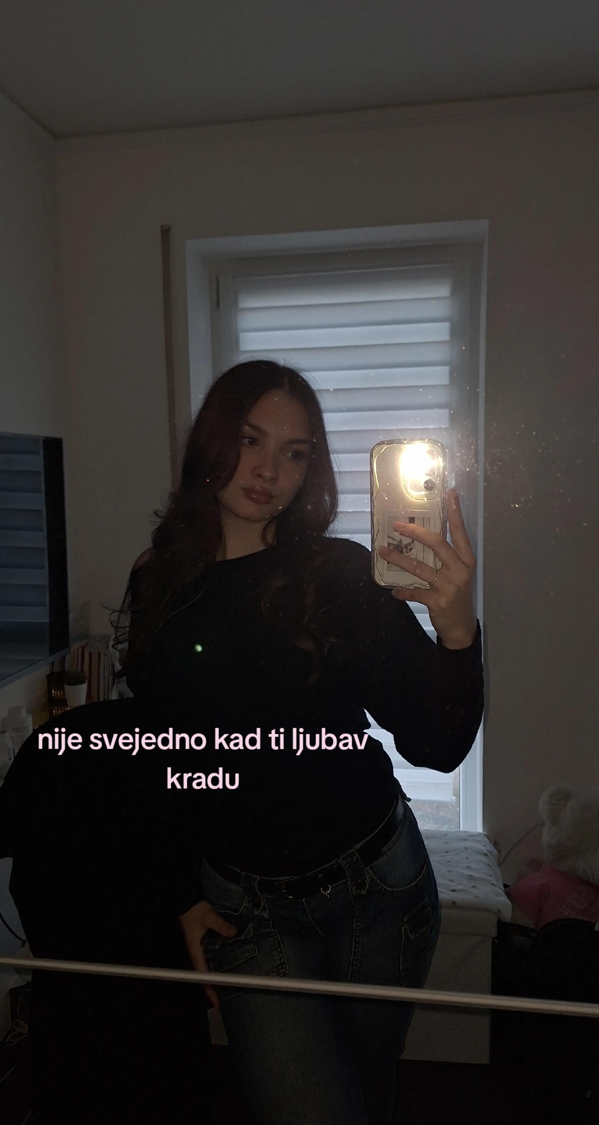 @♯ ⋮ 𝄞 𝓳𝓮𝓵𝓮𝓷𝓪 ༉ .ᐟ ★