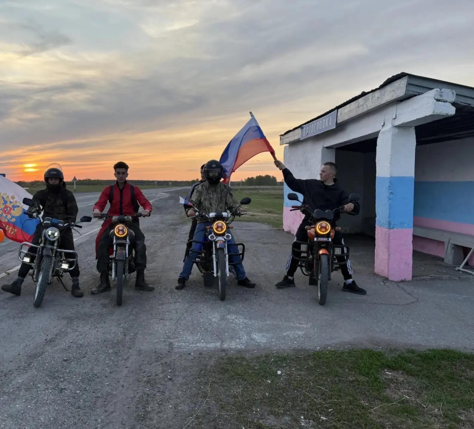@Был(а) Давно